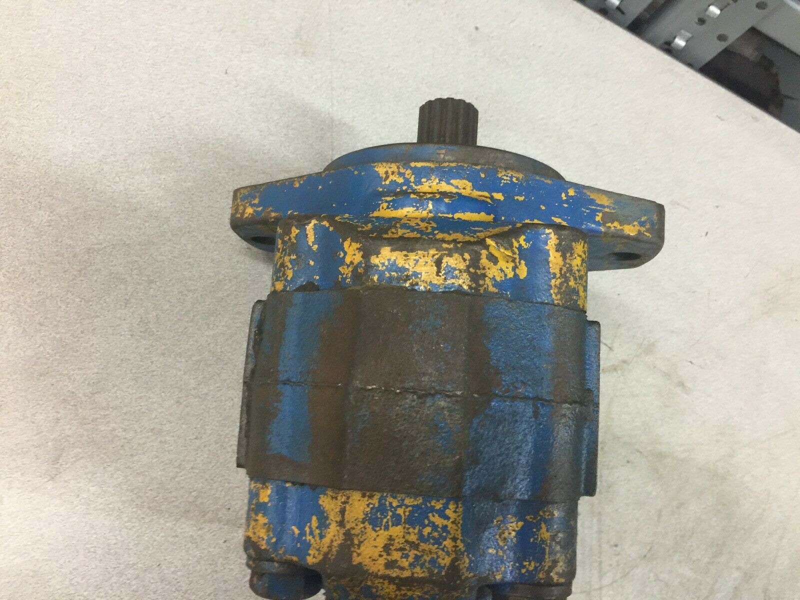 USED COMMERCIAL HYDRAULIC PUMP P50A299BE0S20-53