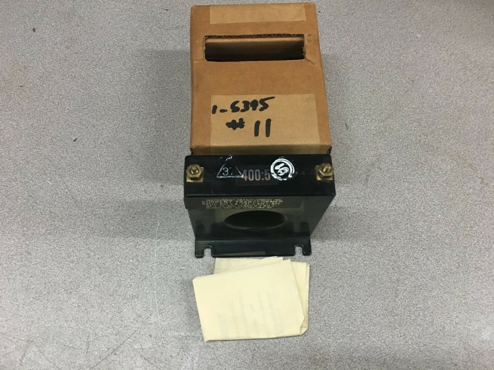 NEW IN BOX INSTRUMENT 400:5 A CURRENT TRANSFORMER 5 ASFT-401