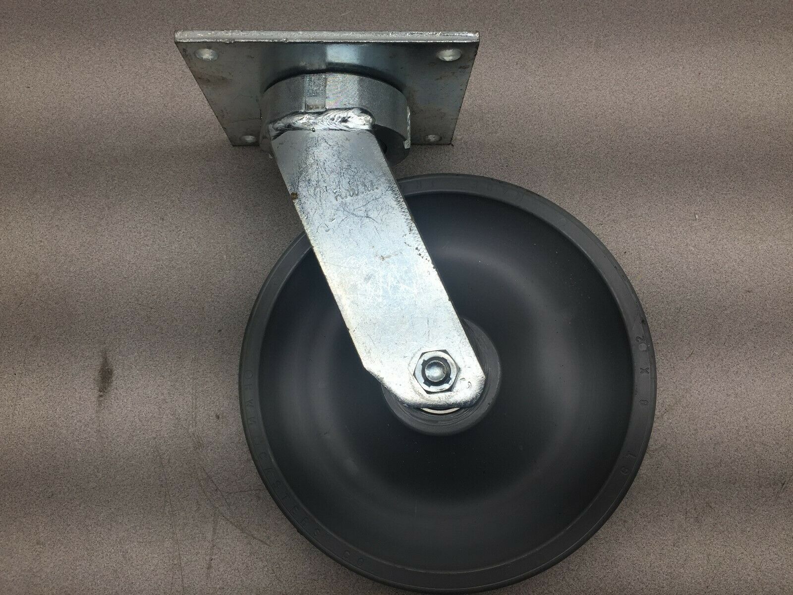 NEW NO BOX R.W.M. CASTERS SWIVEL CASTERS 4816305 / GT8X2