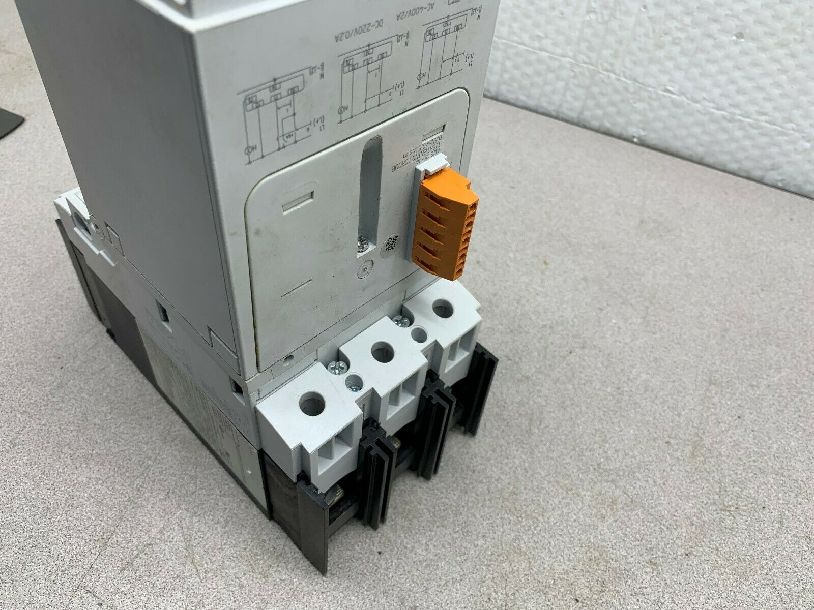 NEW EATON MOELLER 80AMP BREAKER WITH SYNCHRONIZED REMOTE OPERATOR NZM 2-XR