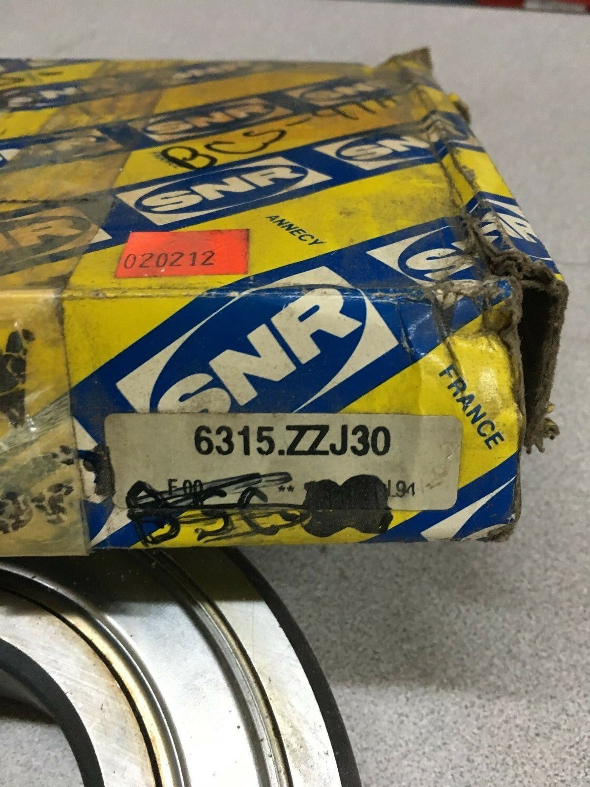NEW IN BOX SNR SINGLE ROW BALL BEARING 6315.ZZJ30
