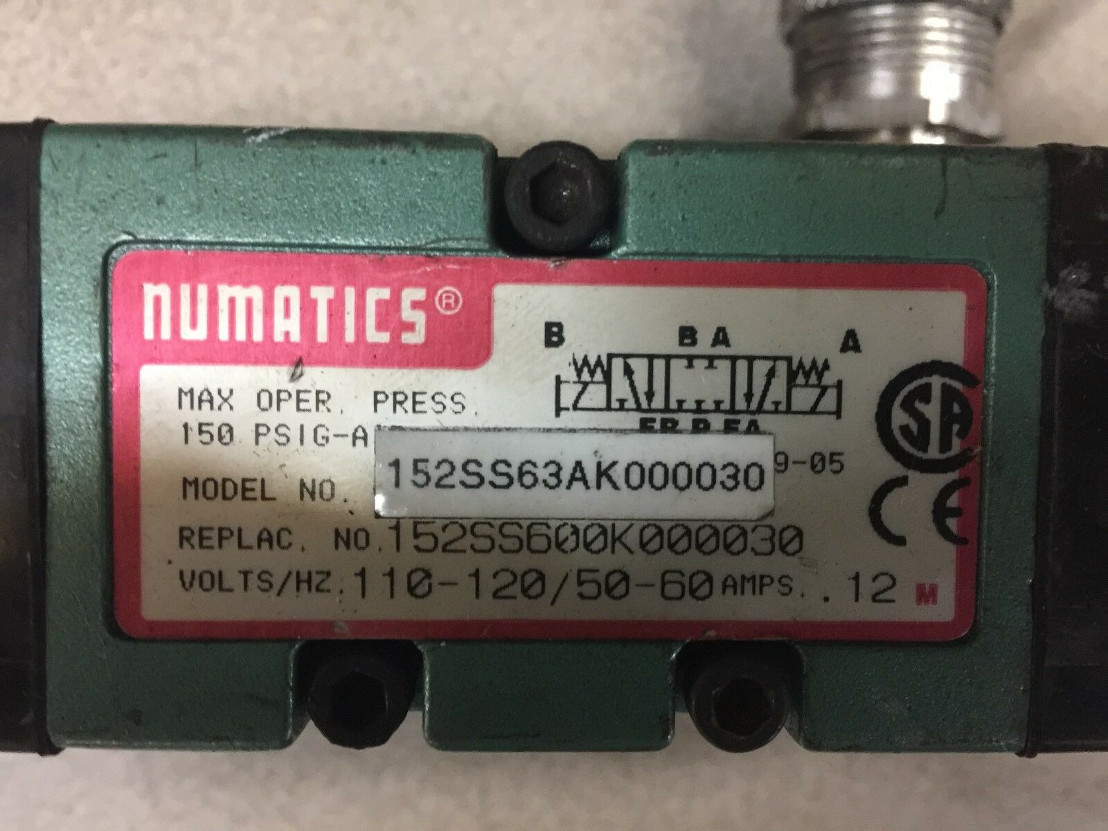 USED NUMATICS SOL VALVE 120V COIL BLOCKED CENTER 152SS63AK000030