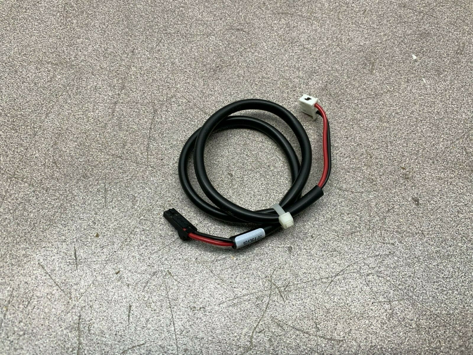 NEW NO BOX THERMO SCIENTIFIC CABLE 101364-00 REV. B