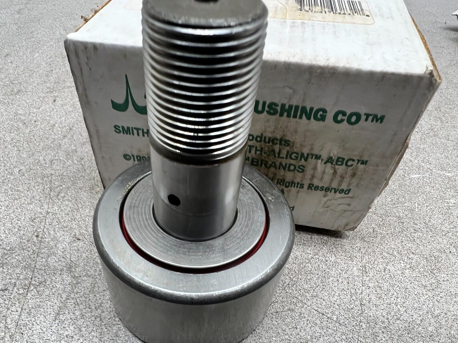 NEW IN BOX SMITH CAM FOLLOWER CR-2-1/2-XB