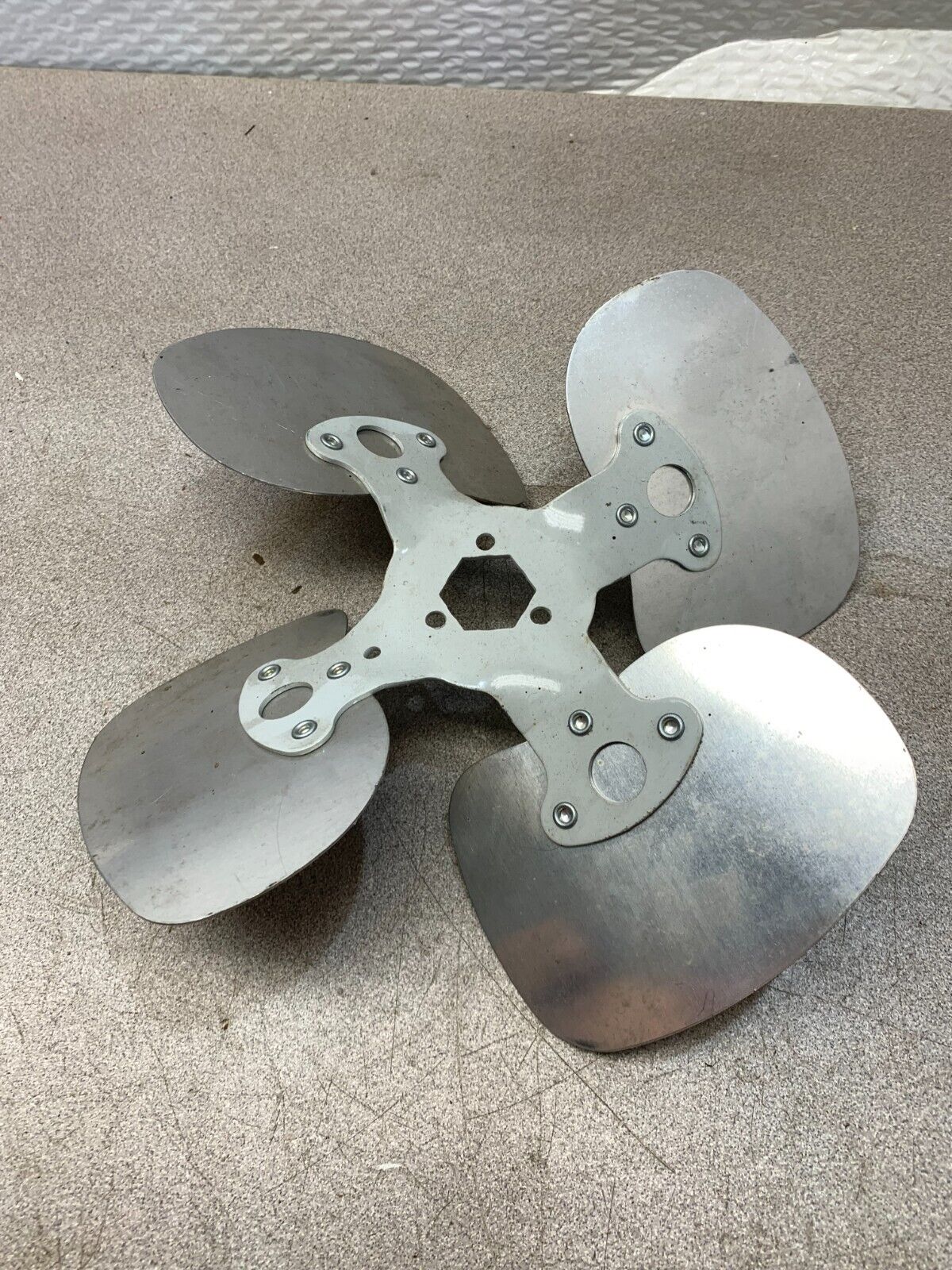 NEW Lau-Conaire Universal Replacement Fan 10" DIA. 607599-01