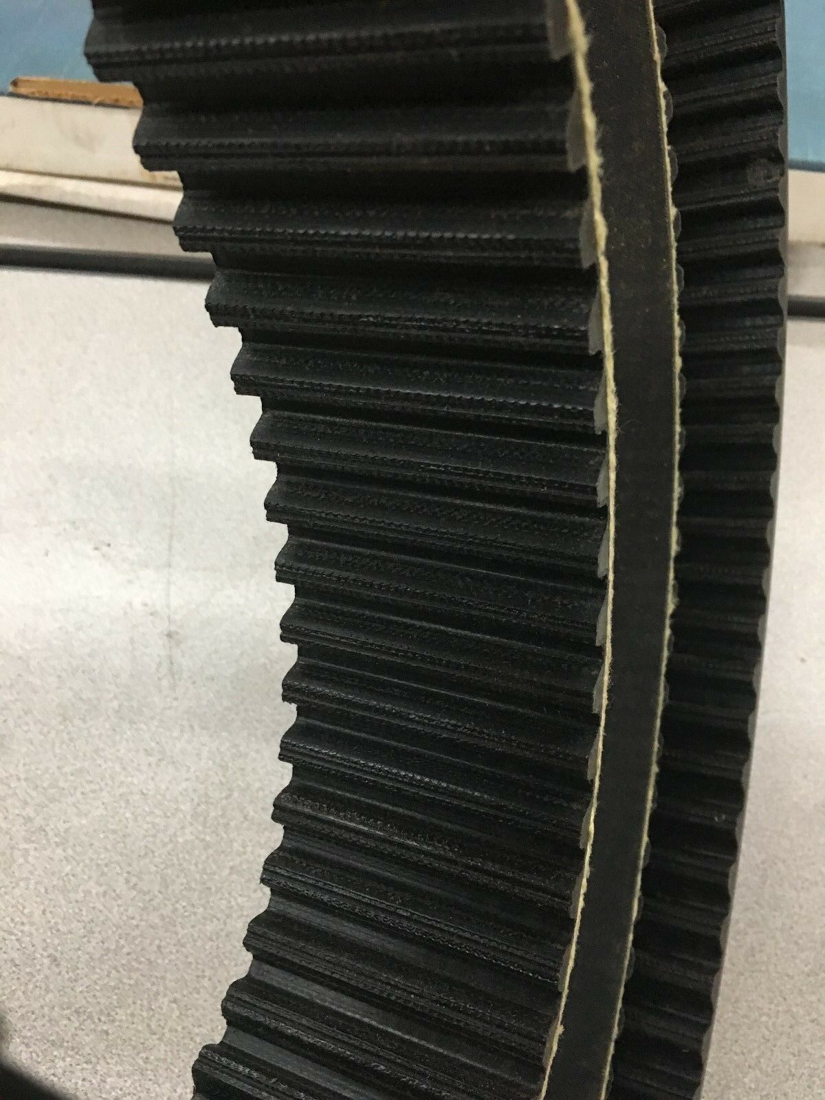 NEW IN BOX GOODYEAR BLACKHAWK PD SYNCHRONOUS BELT 3850 14MBH 65