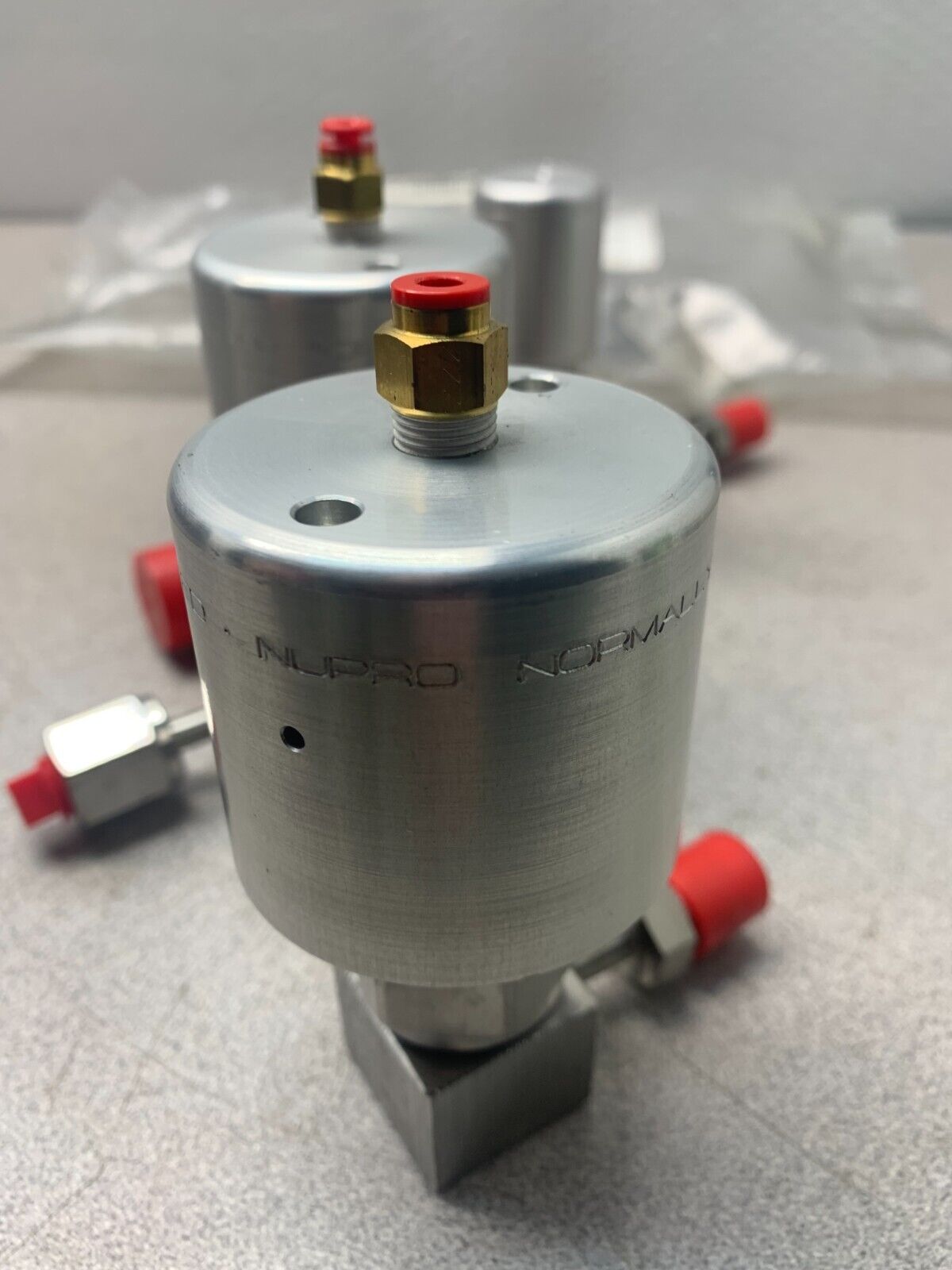 NEW NUPRO 6LV-BNBW4-C VALVE ASSEMBLY CAJON 316LV & 6LV-BNBW4-C