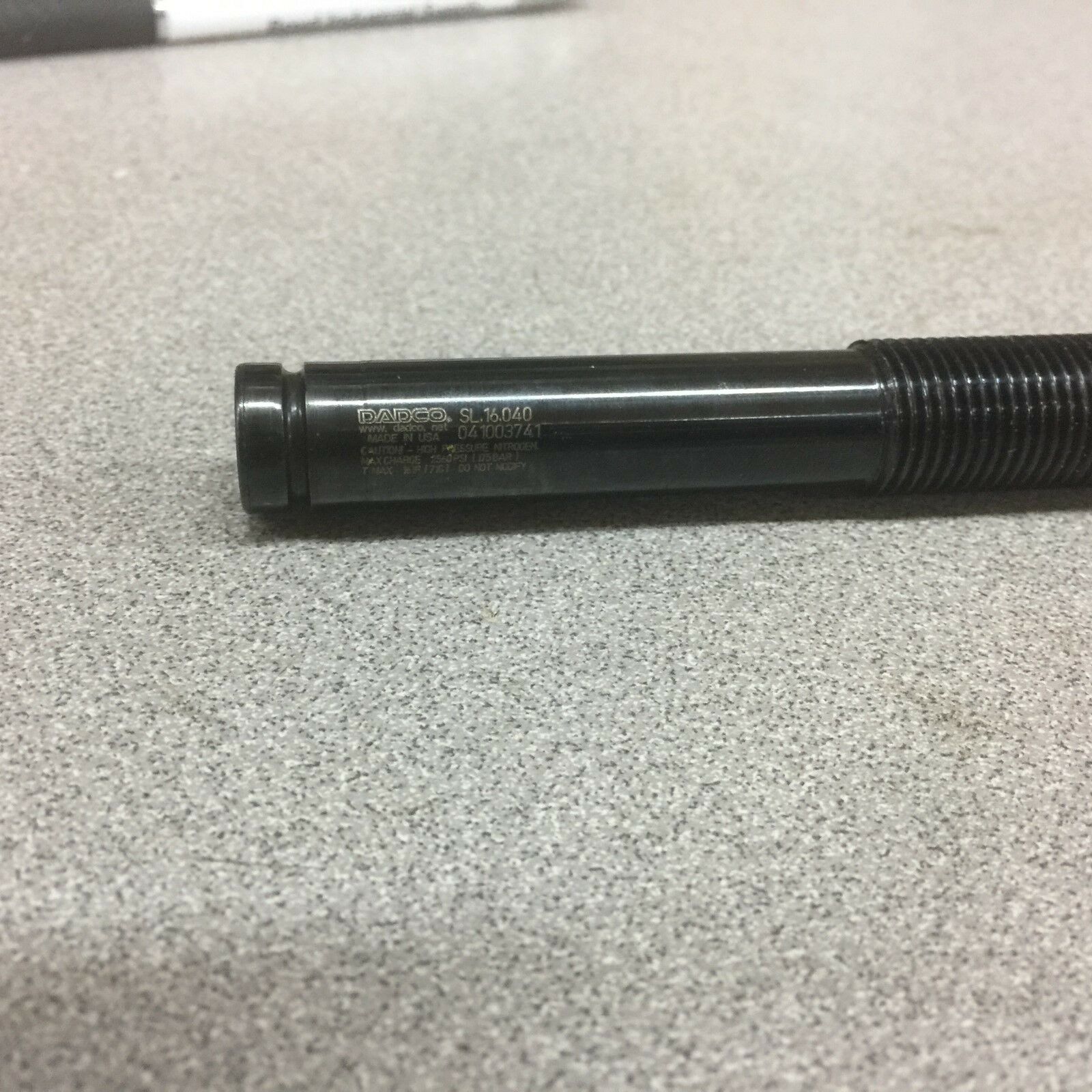 NEW NO BOX DADCO NITROGEN GAS SPRING SL16040