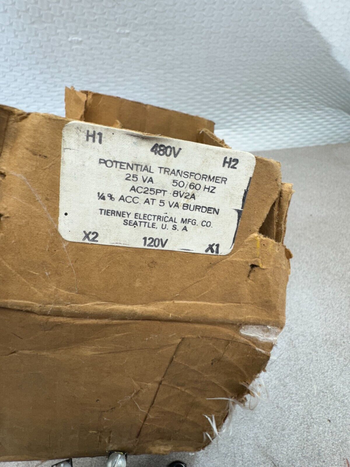 NEW IN BOX TIERNEY ELECTRICAL 25VA. POTENTIAL TRANSFROMER AC25PT-8V2A