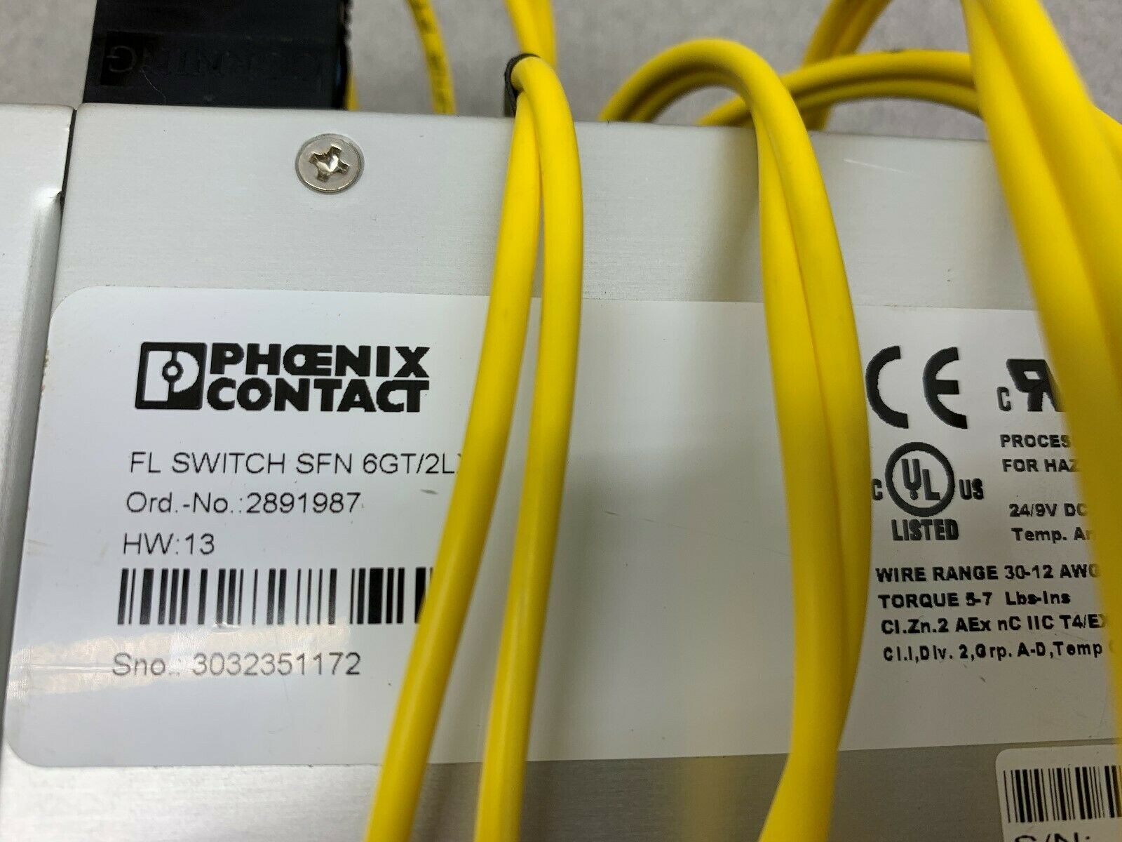 USED PHOENIX CONTACT SWITCH 2891987