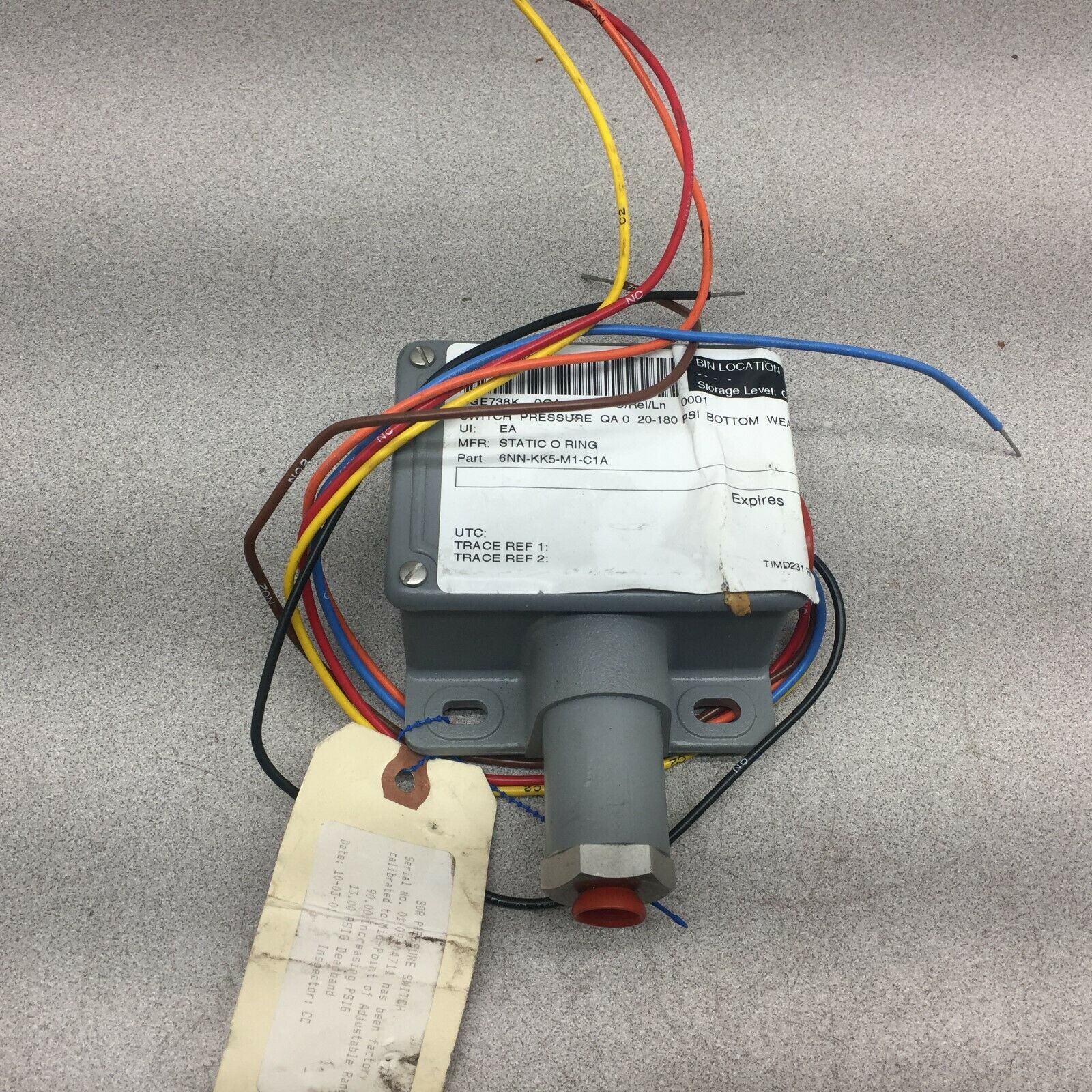 NEW NO BOX SOR 20-180PSI PRESSURE SWITCH 6NN-KK5-M1-C1A