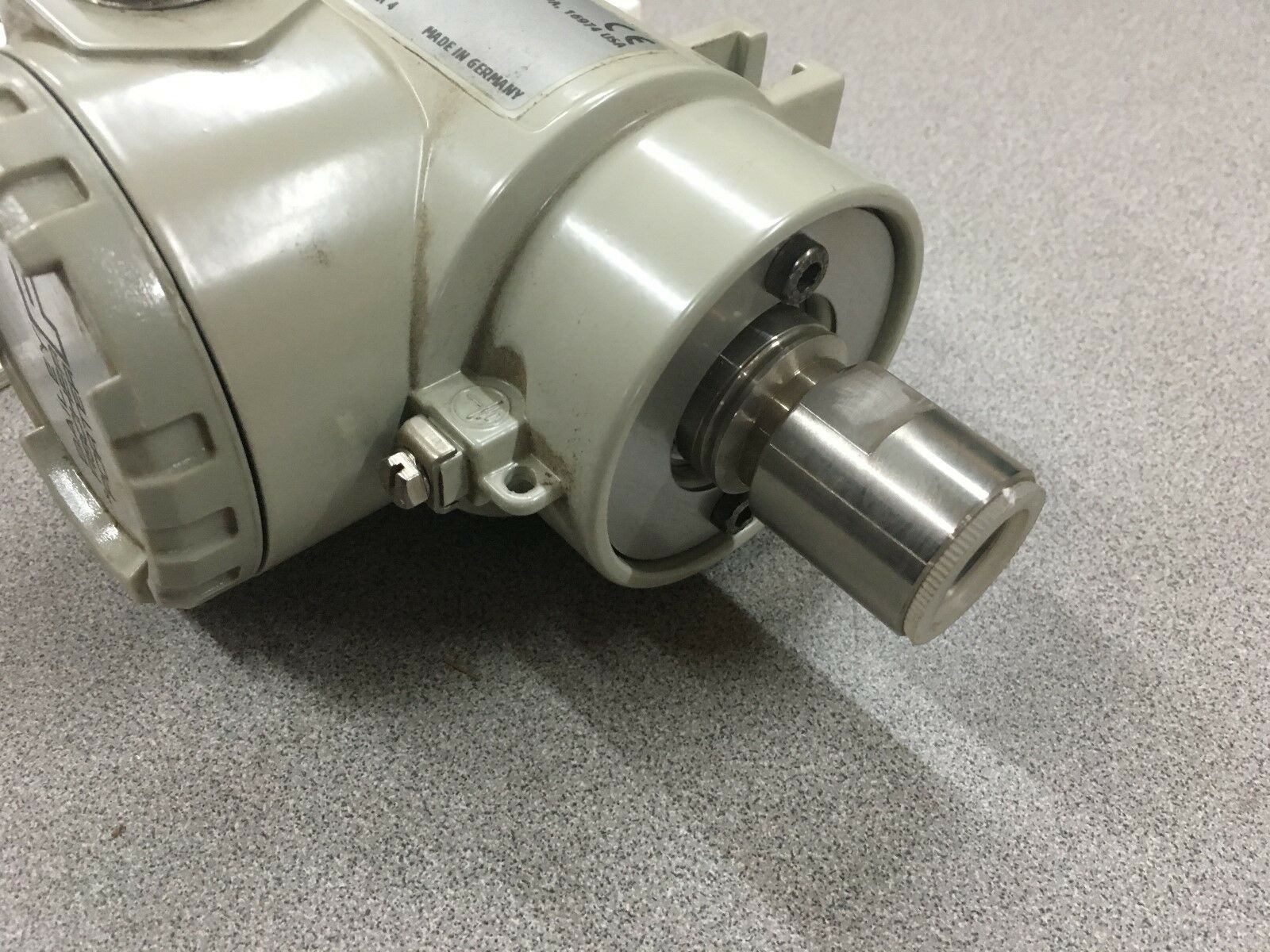 NEW NO BOX BAILEY FISCHER & PORTER PRESSURE TRANSMITTER PTC00-3-1010