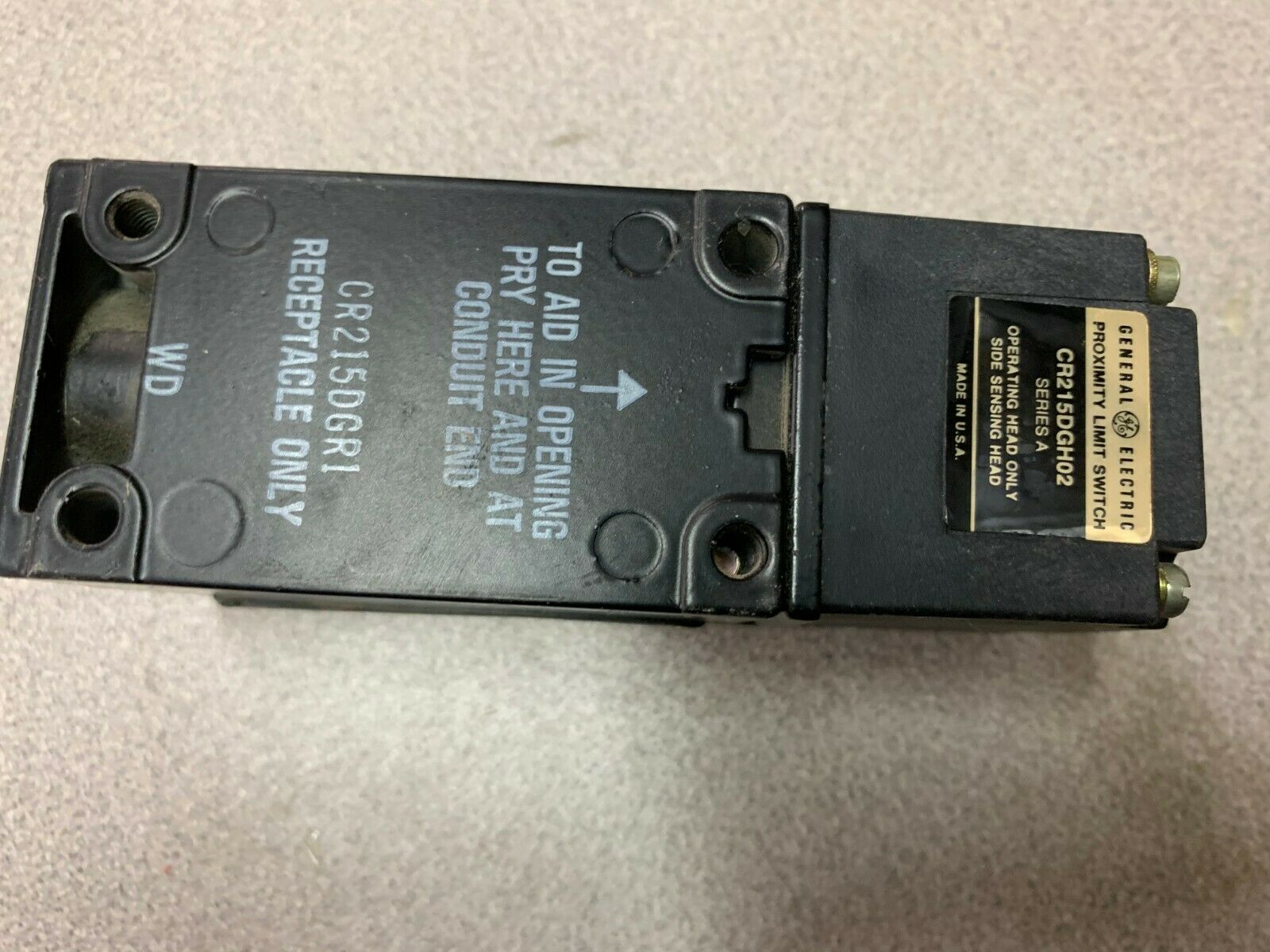 NEW NO BOX GE LIMIT SWITCH CR215DGS02A