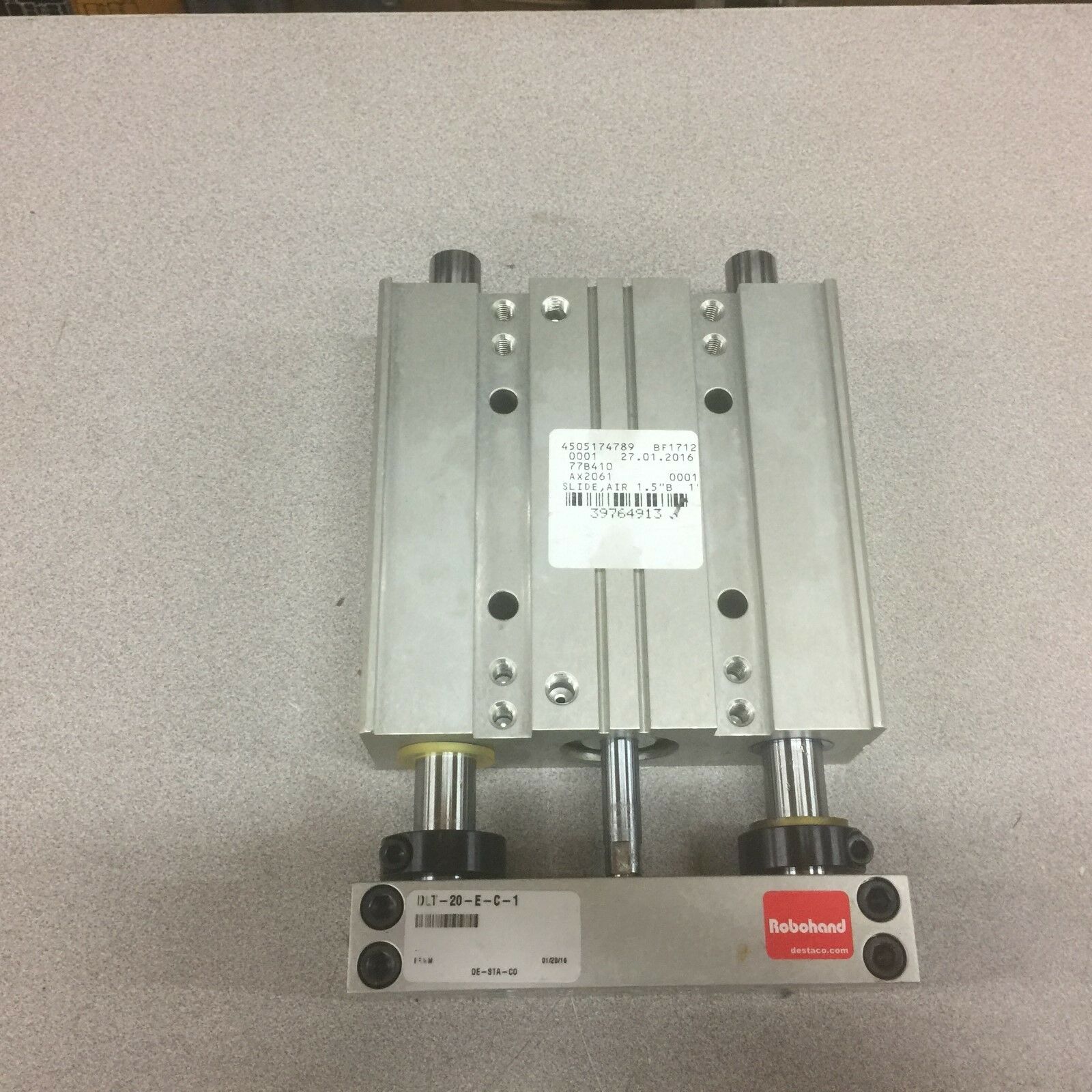 NEW NO BOX DESTACO ROBOHAND SLIDE ACTUATOR AIR 1.5" BORE 1" STROKE DLT-20-E-C-1