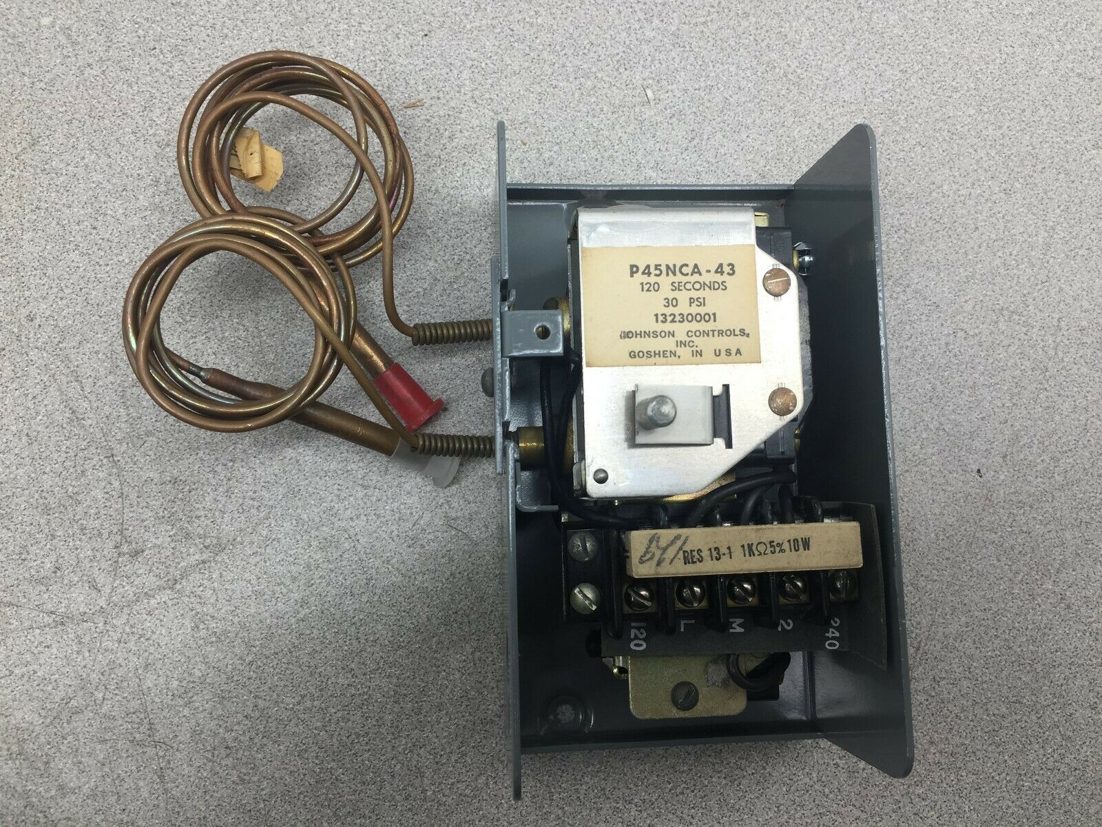 NEW NO BOX JOHNSON CONTROLS 120SEC TIME DELAY MANUAL RESET PRESSURE SWITCH P45NC