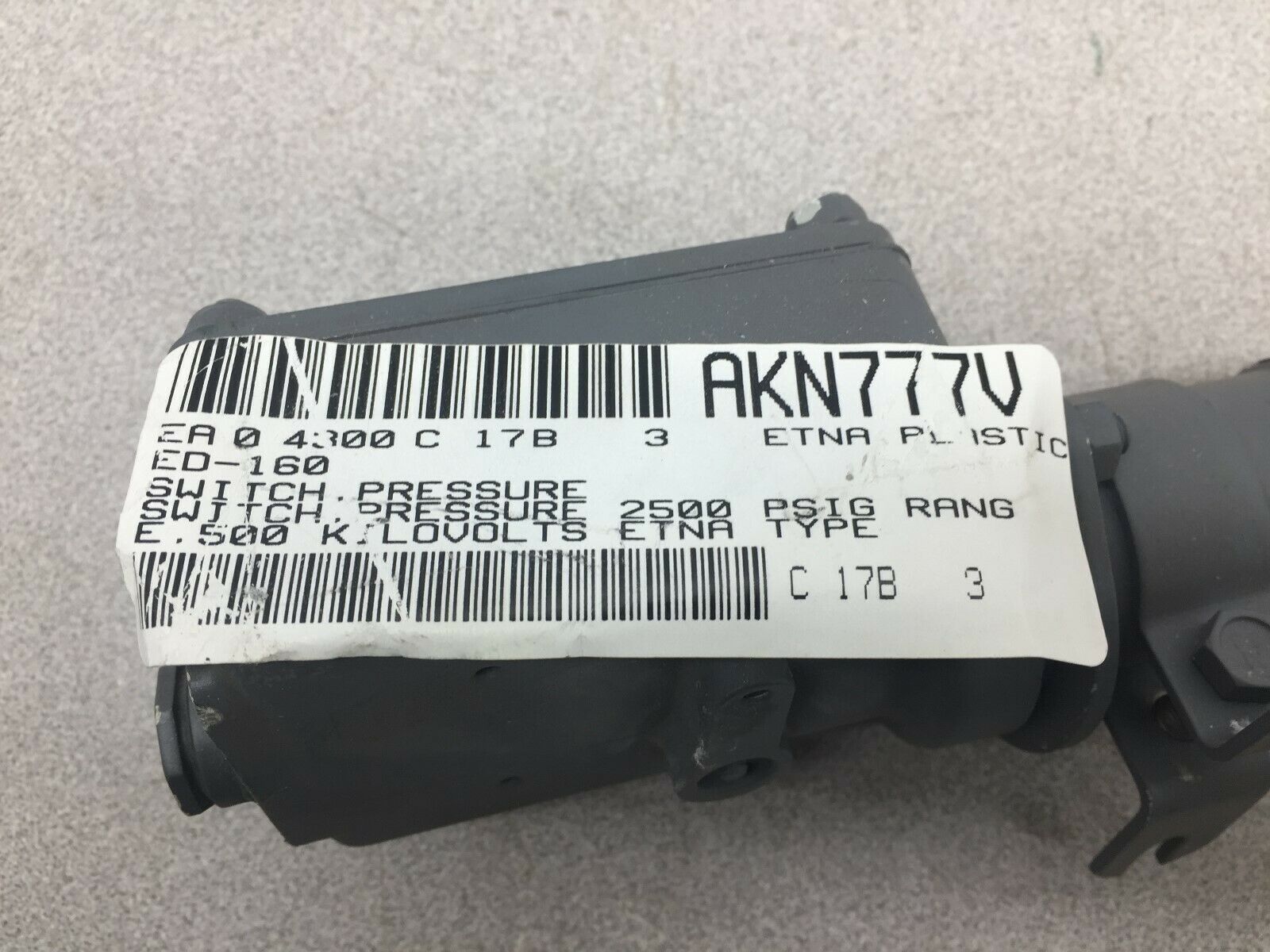 NEW NO BOX ETNA 16.6 BAR PRESSURE SWITCH D.2833.Y