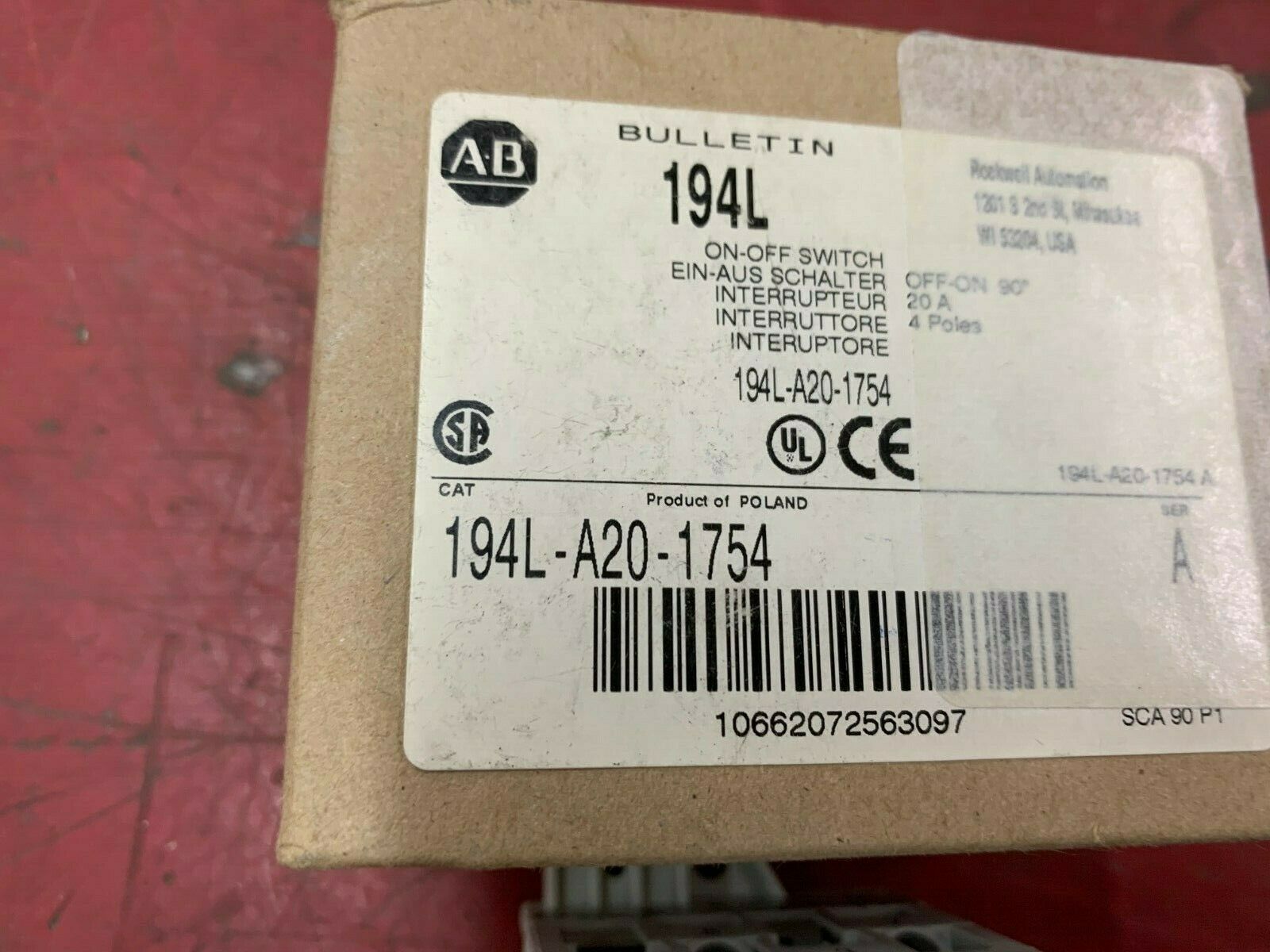 NEW IN BOX ALLEN BRADLEY ON-OFF SWITCH 194L-A20-1754 SERIES A