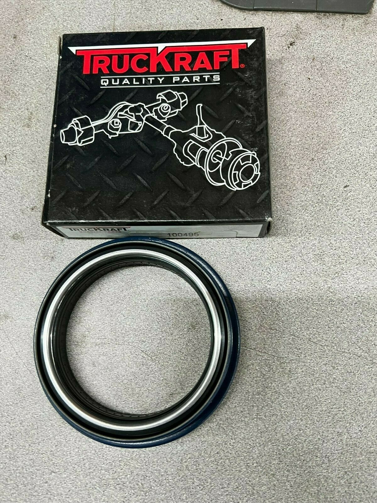 NEW IN BOX TRUCKRAFT SEAL 100495