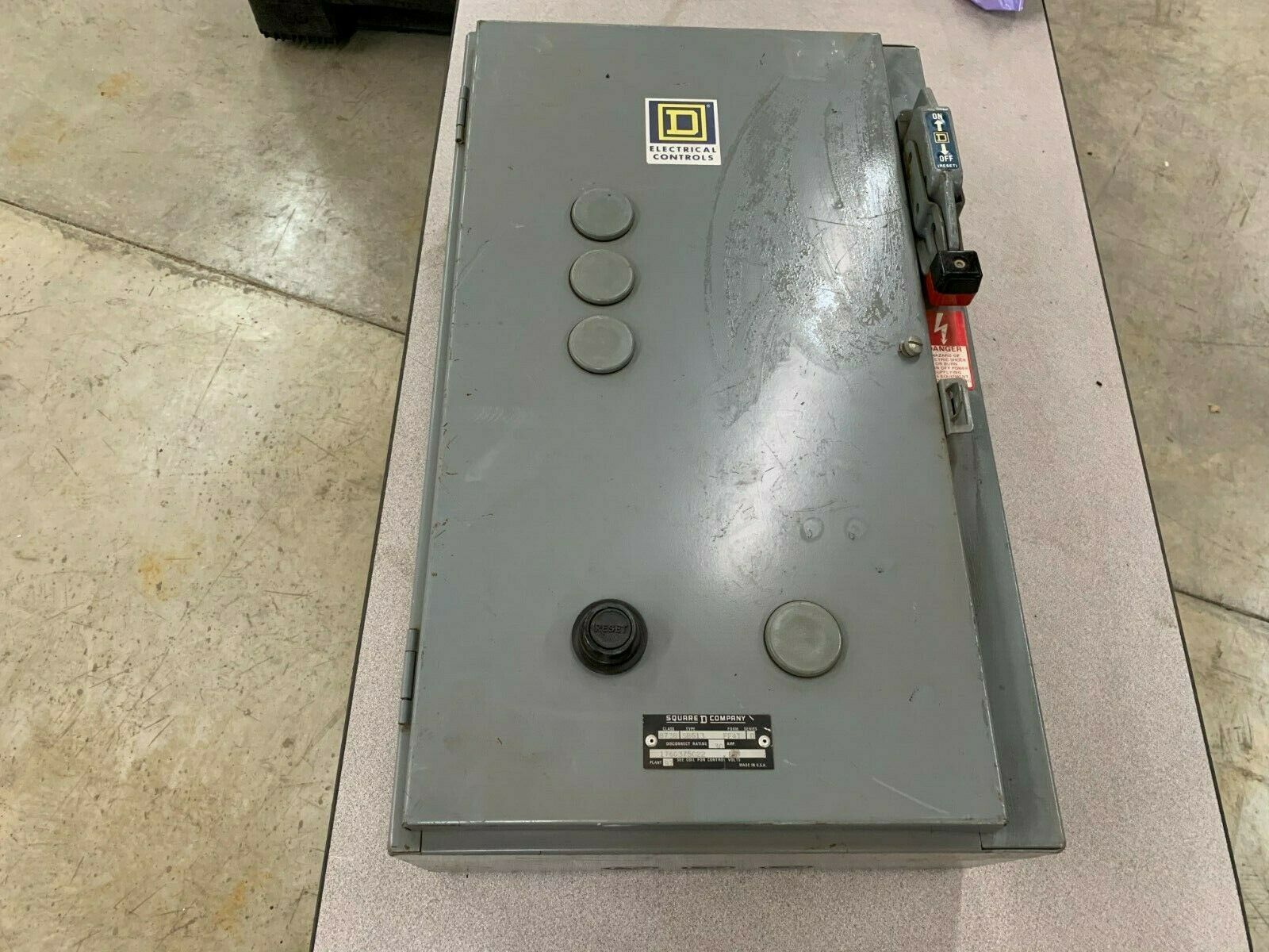 NEW SQUARE D SIZE 0 COMBINATION STARTER 8738 SBG13 FORM FF4T WITH 8736 SBO4