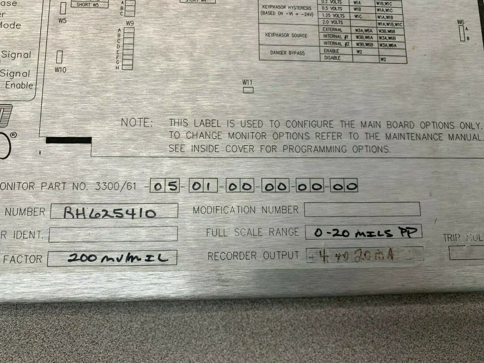 USED BENTLY NEVADA 3300/61 XY DUAL VECTOR MONITOR 3300/61-05-01-00-00-00-00