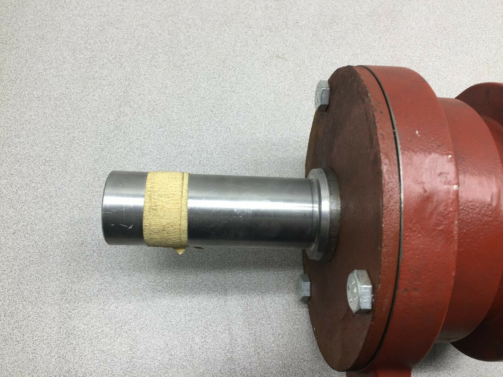 NEW NO BOX KSB BRACKET AND BEARING FOR SY-150-400 PUMP