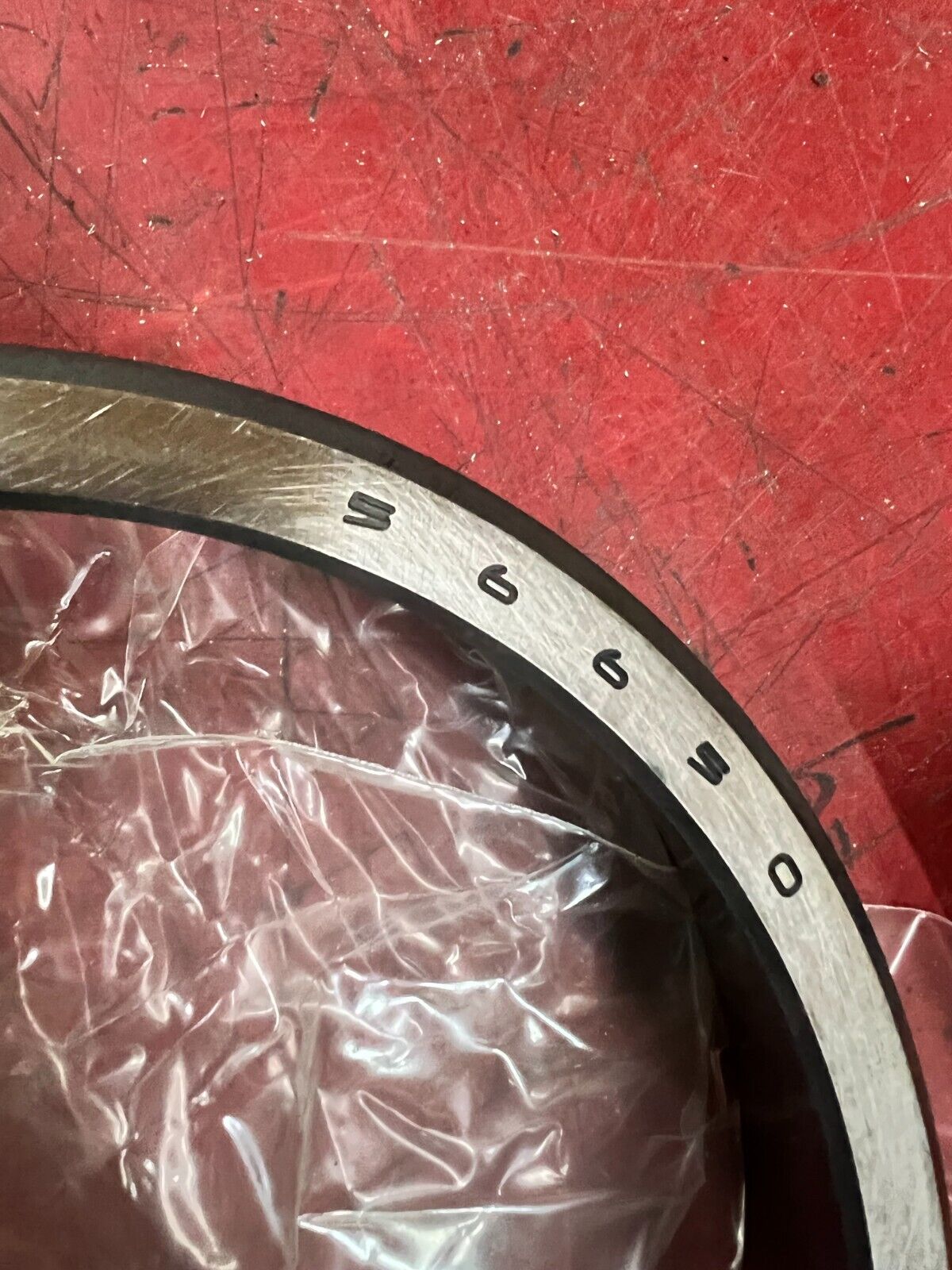 NEW IN BOX TIMKEN BEARING AND RACE 56650 56425