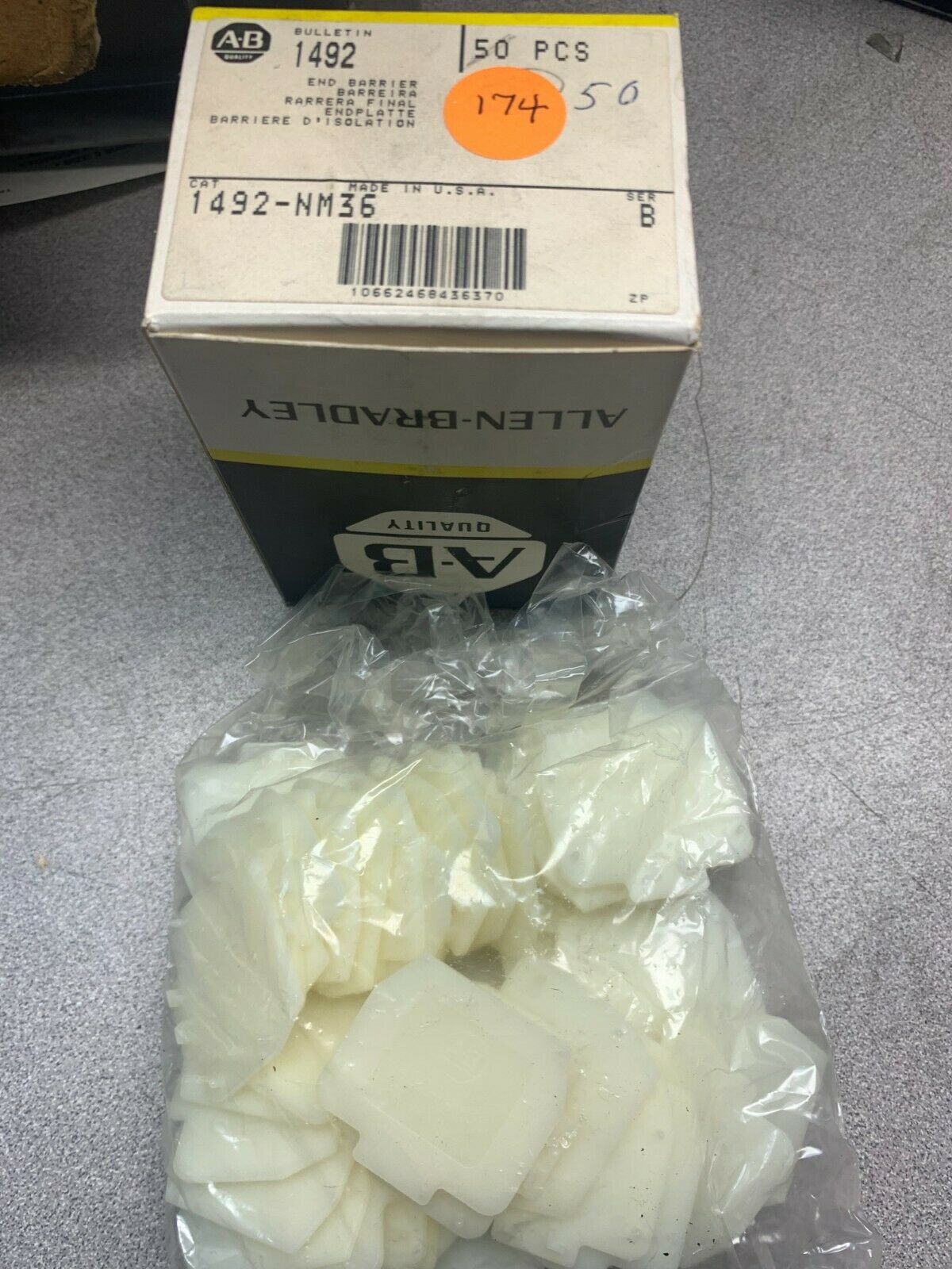 BOX OF 50 NEW IN BOX ALLEN BRADLEY END BARRIER 1492-NM36 SERIES B