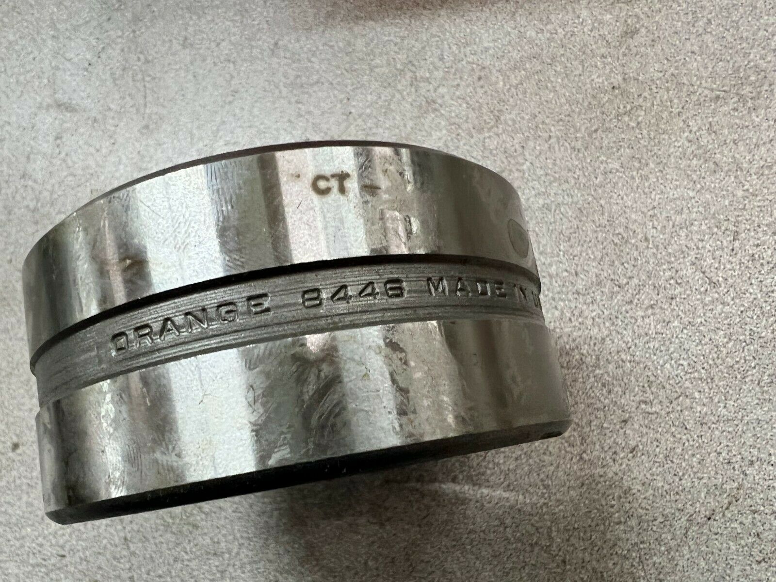 NEW IN BOX ORANGE FELT SEAL BEARING 8446