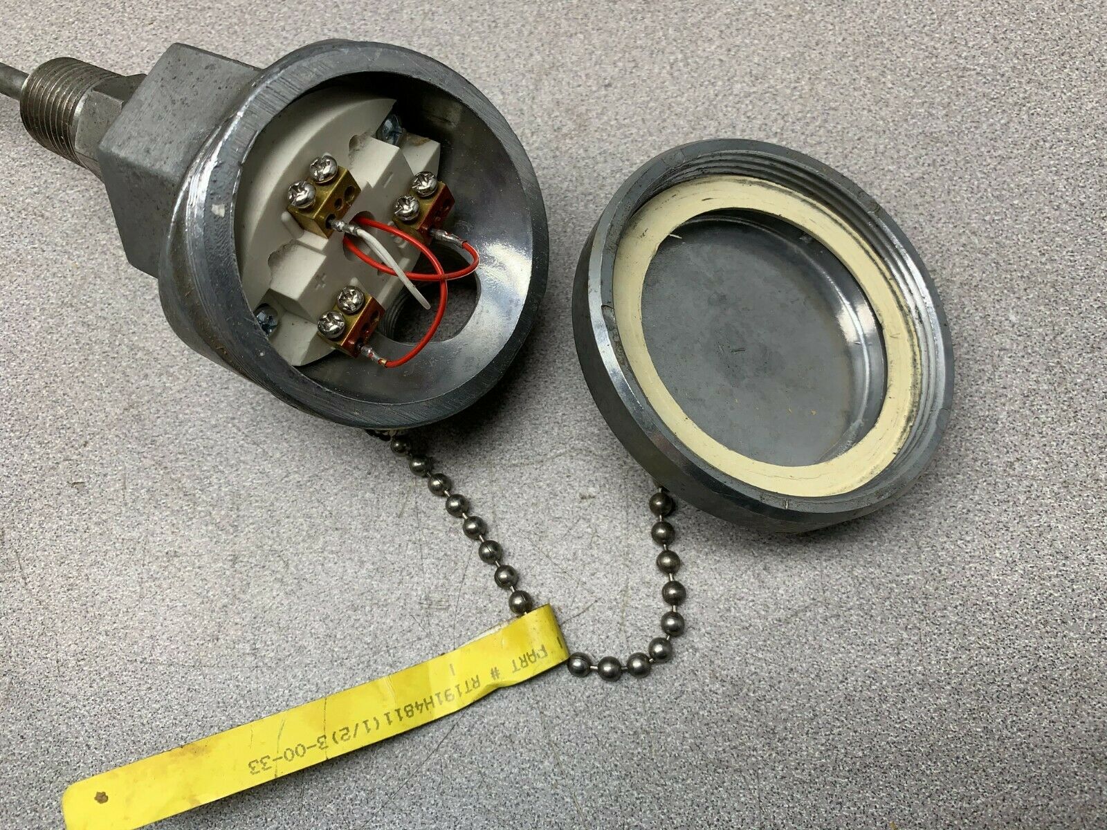 NEW NO BOX STROMQUIST THERMOCOUPLE RT191H4811 (1/2) 3-00-33