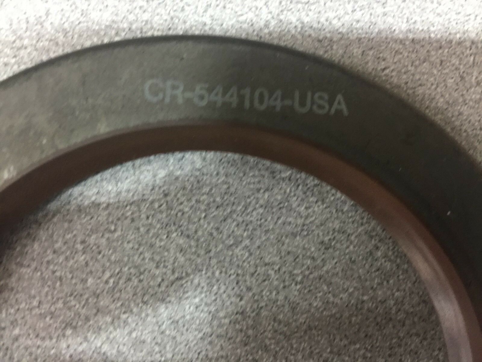 NEW NO BOX LOT OF 2 CR SEALS CR-544104-USA