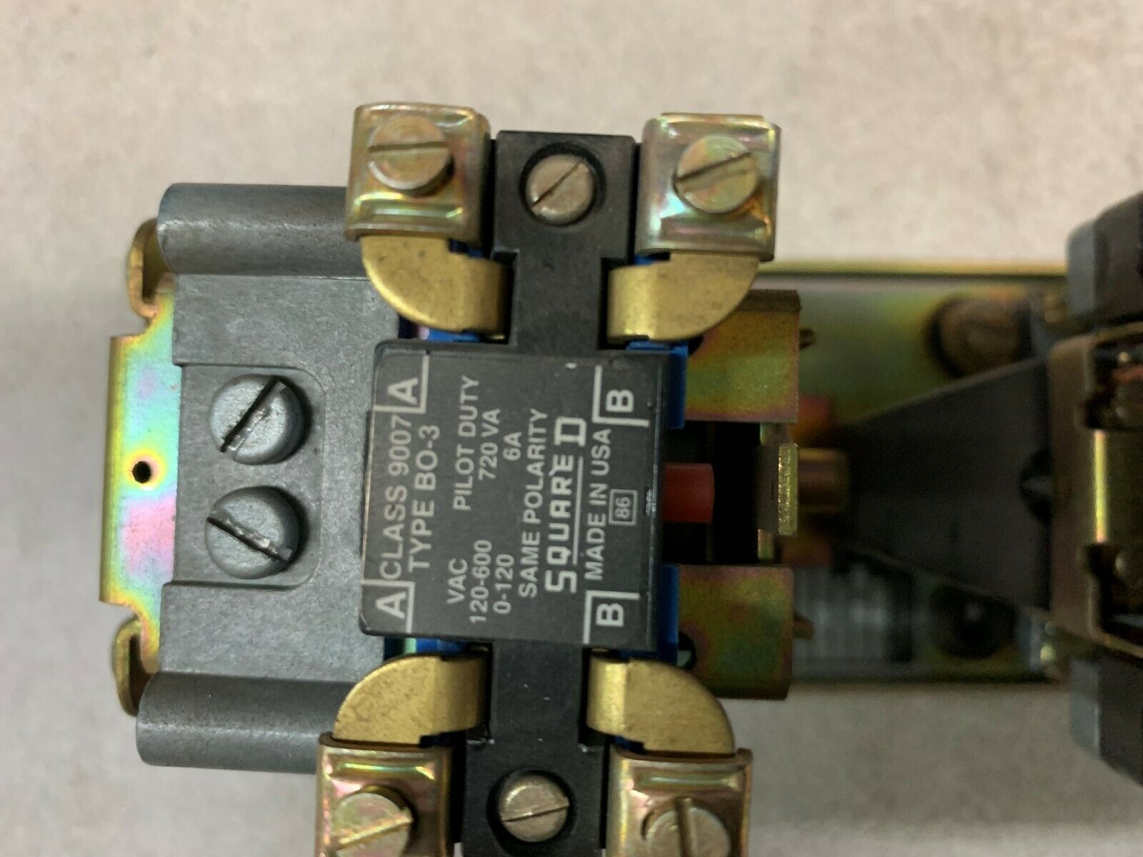 NEW NO BOX SQUARE D RELAY 9050 B02E SERIES E