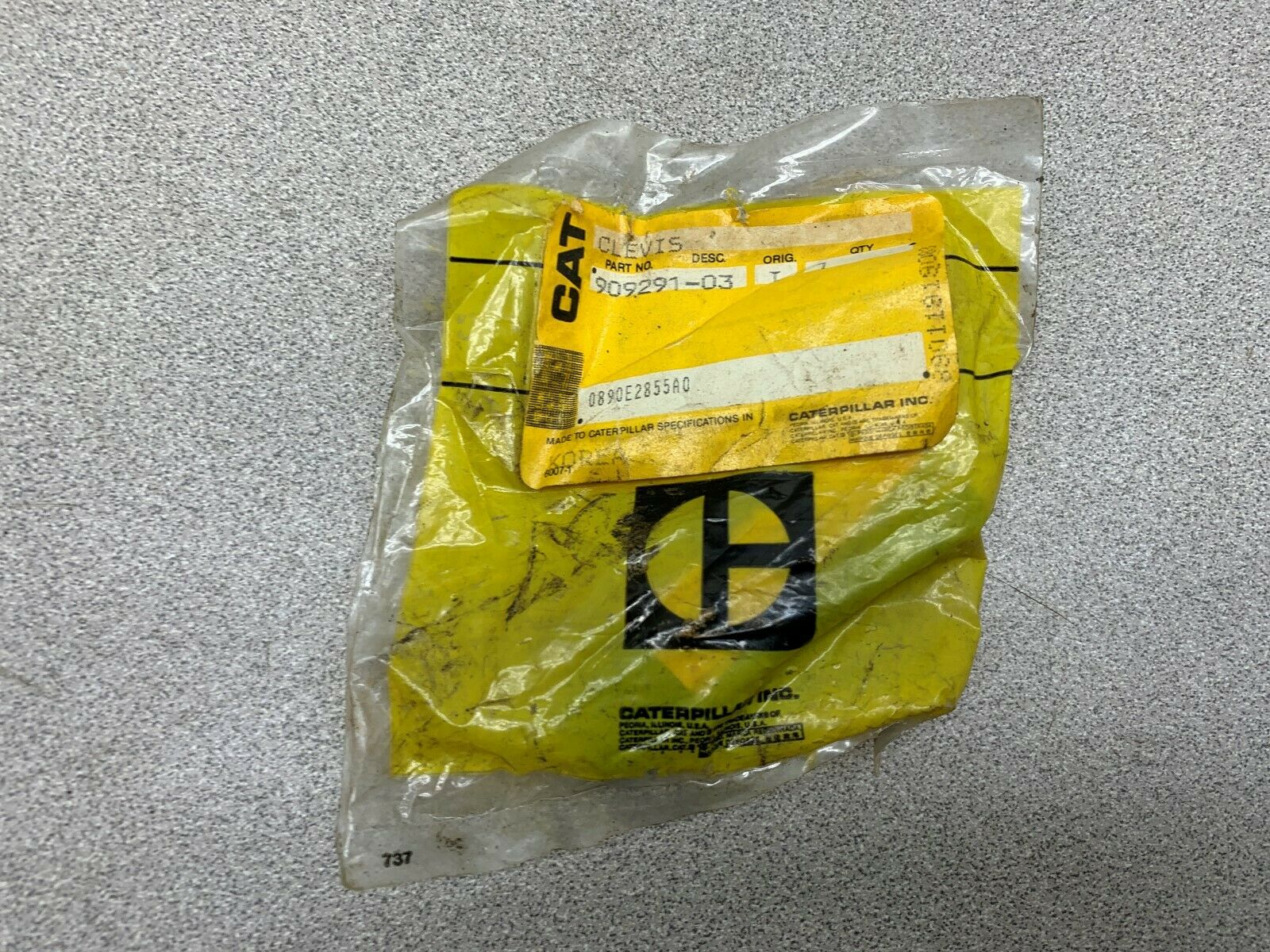 NEW NO BOX CATERPILLAR CLEVIS 909291-03