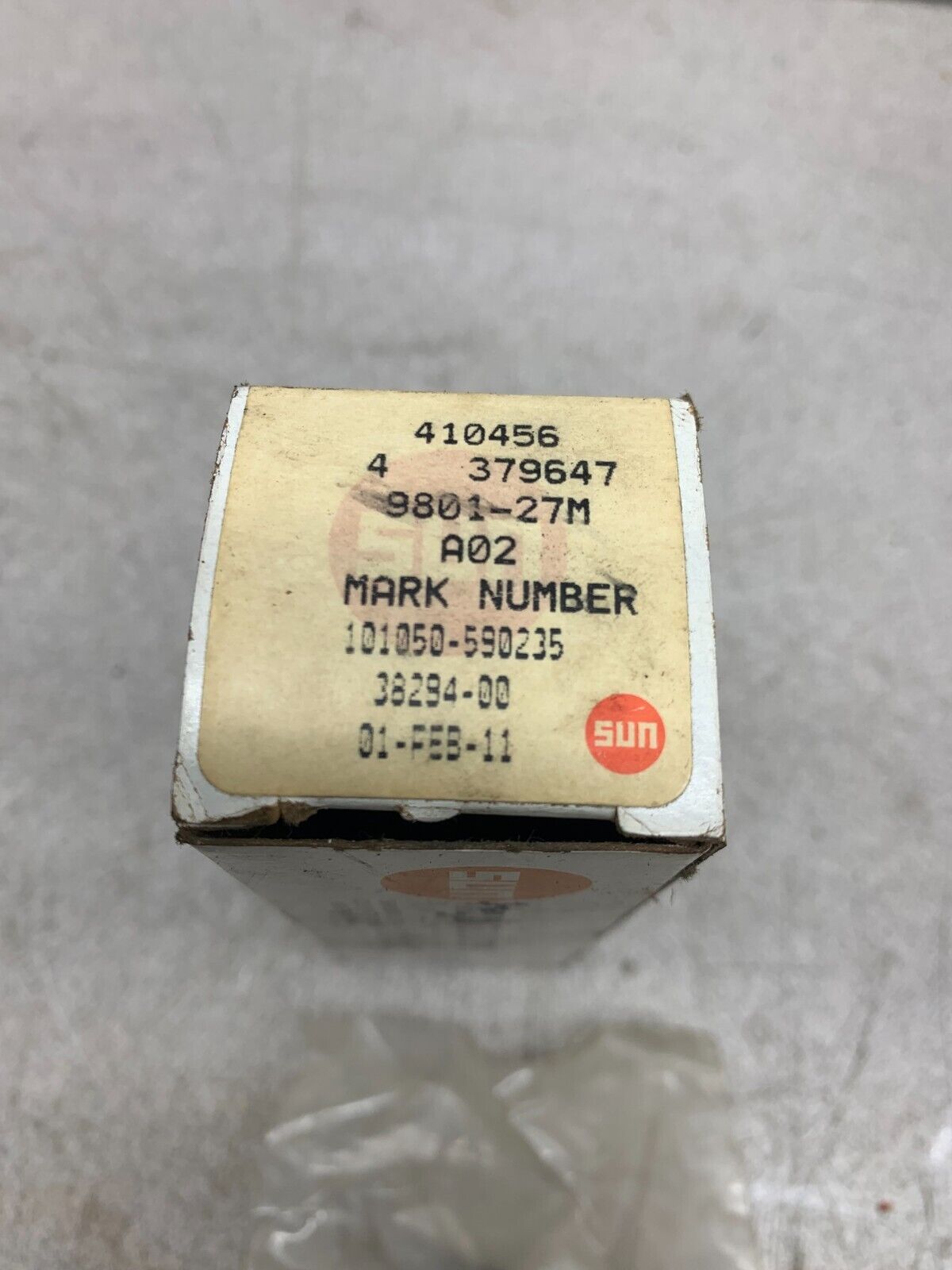NEW IN BOX SUN HYDRAULICS 980127M HYDRAULIC CHECK VALVE 9801-27M A02