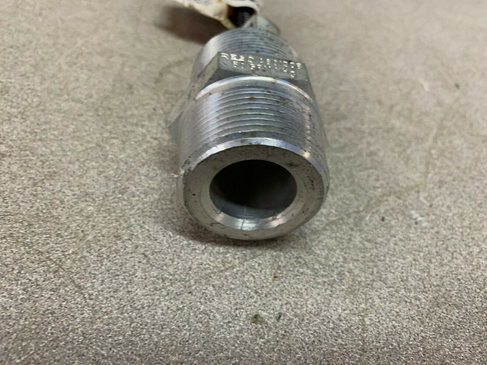 NEW NO BOX REGO EXCESS FLOW VALVE A8013DB