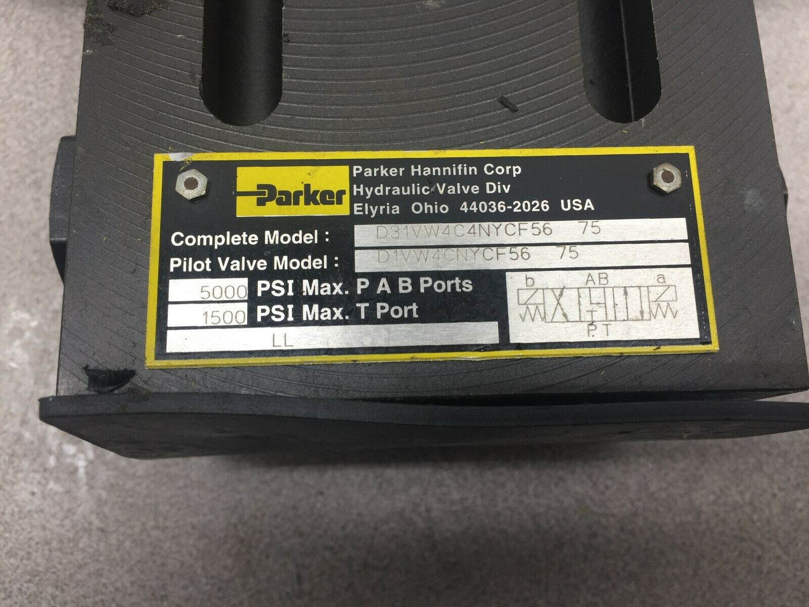 NEW NO BOX PARKER 120VAC HYDRAULIC SOLENOID VALVE ASSY D31VW4C4NYCF56 75