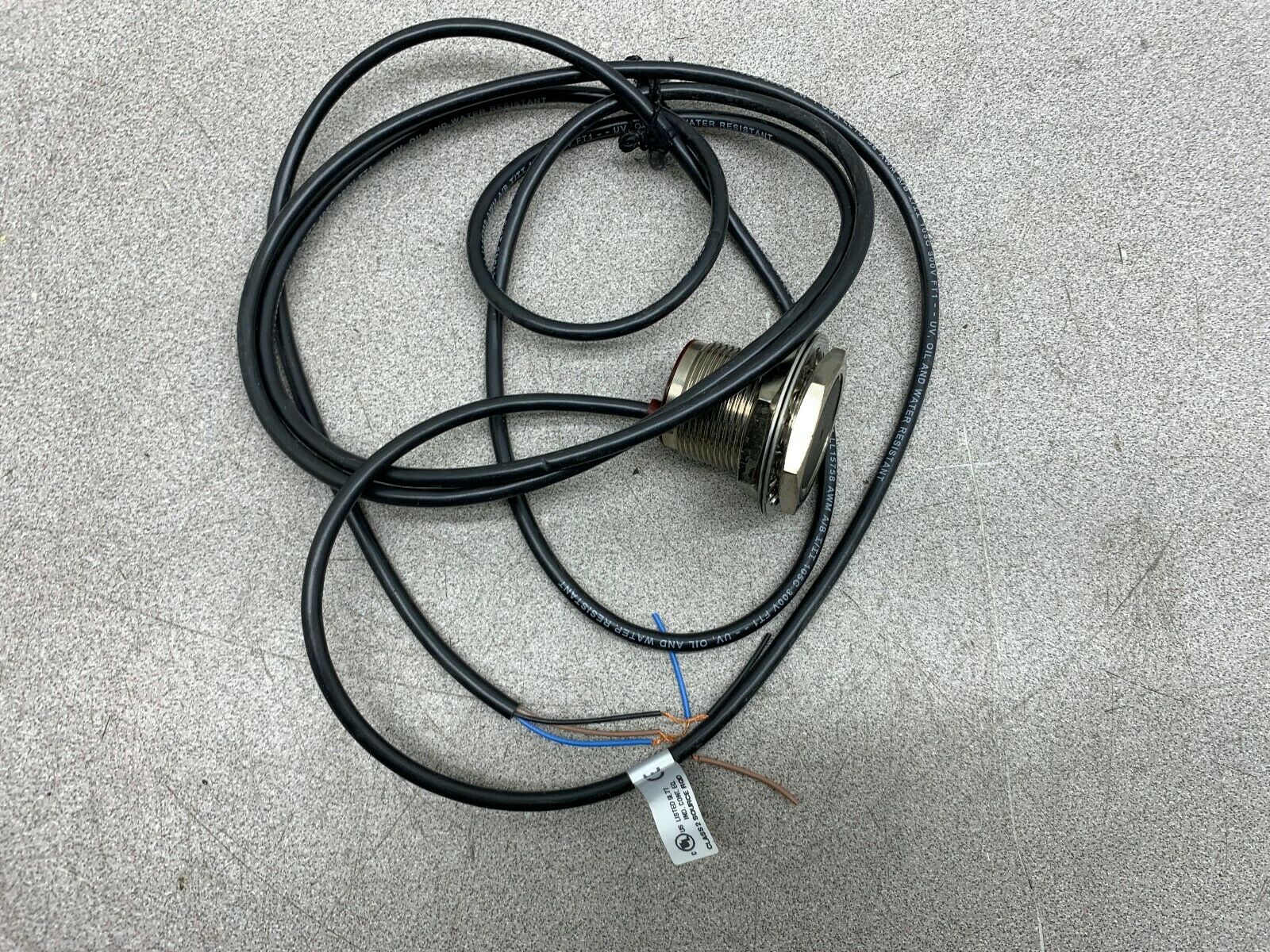 NEW NO BOX ALLEN BRADLEY PART 872C-DH10NN30-E2