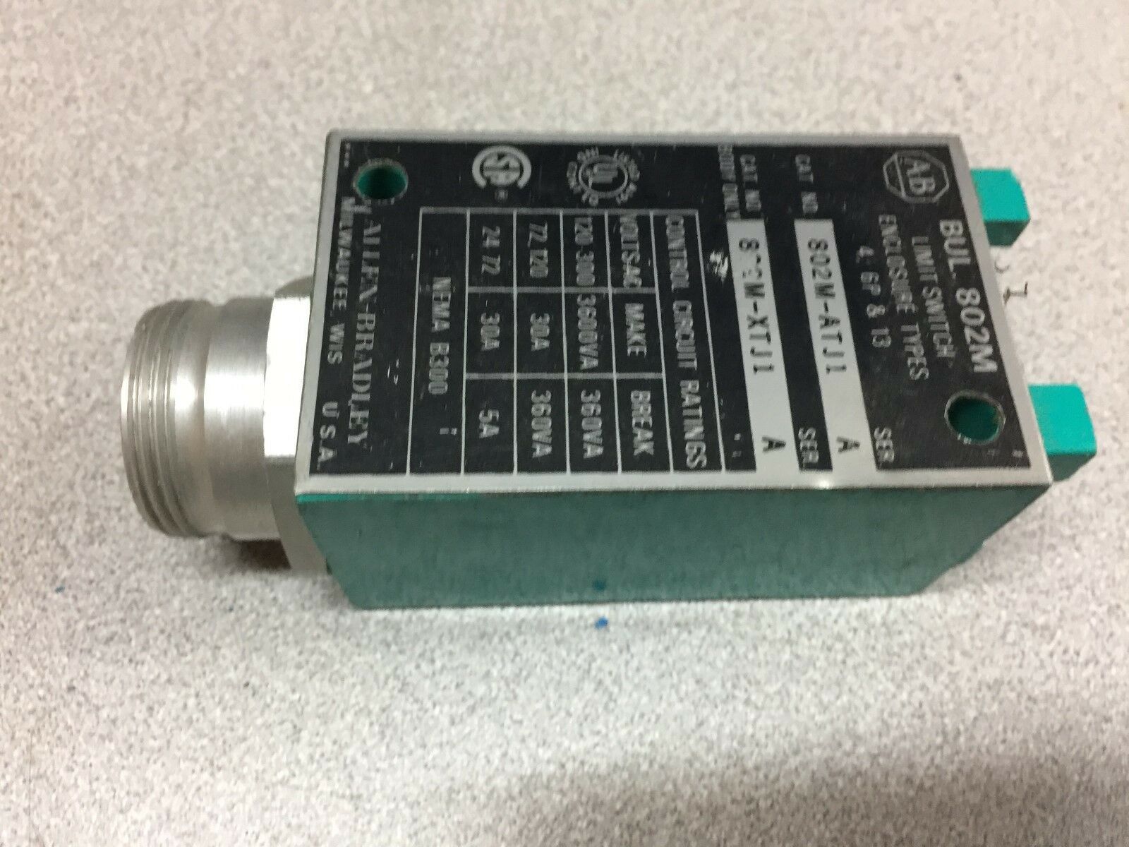 USED ALLEN BRADLEY LIMIT SWITCH BODY 802M-XTJ1