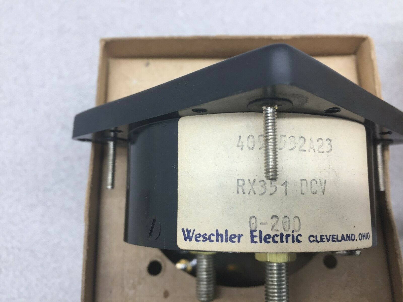 NEW IN BOX WESCHLER DC VOLT METER 0-200 VOLTS 409C532A23 / RX351DCV