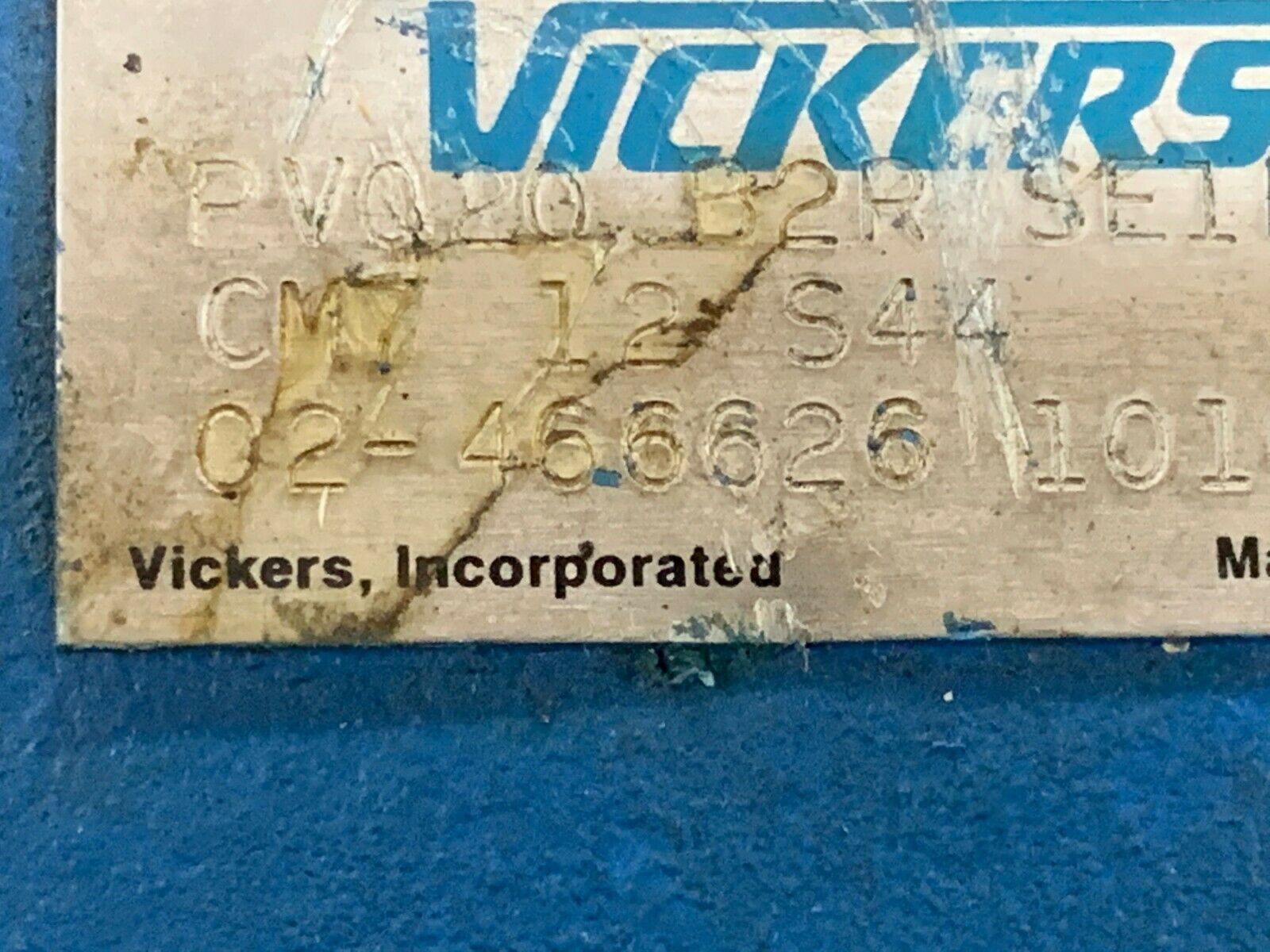 NEW NO BOX VICKERS 02-466626 HYDRAULIC PUMP PVQ20 B2R SE1F 21 CM7 12