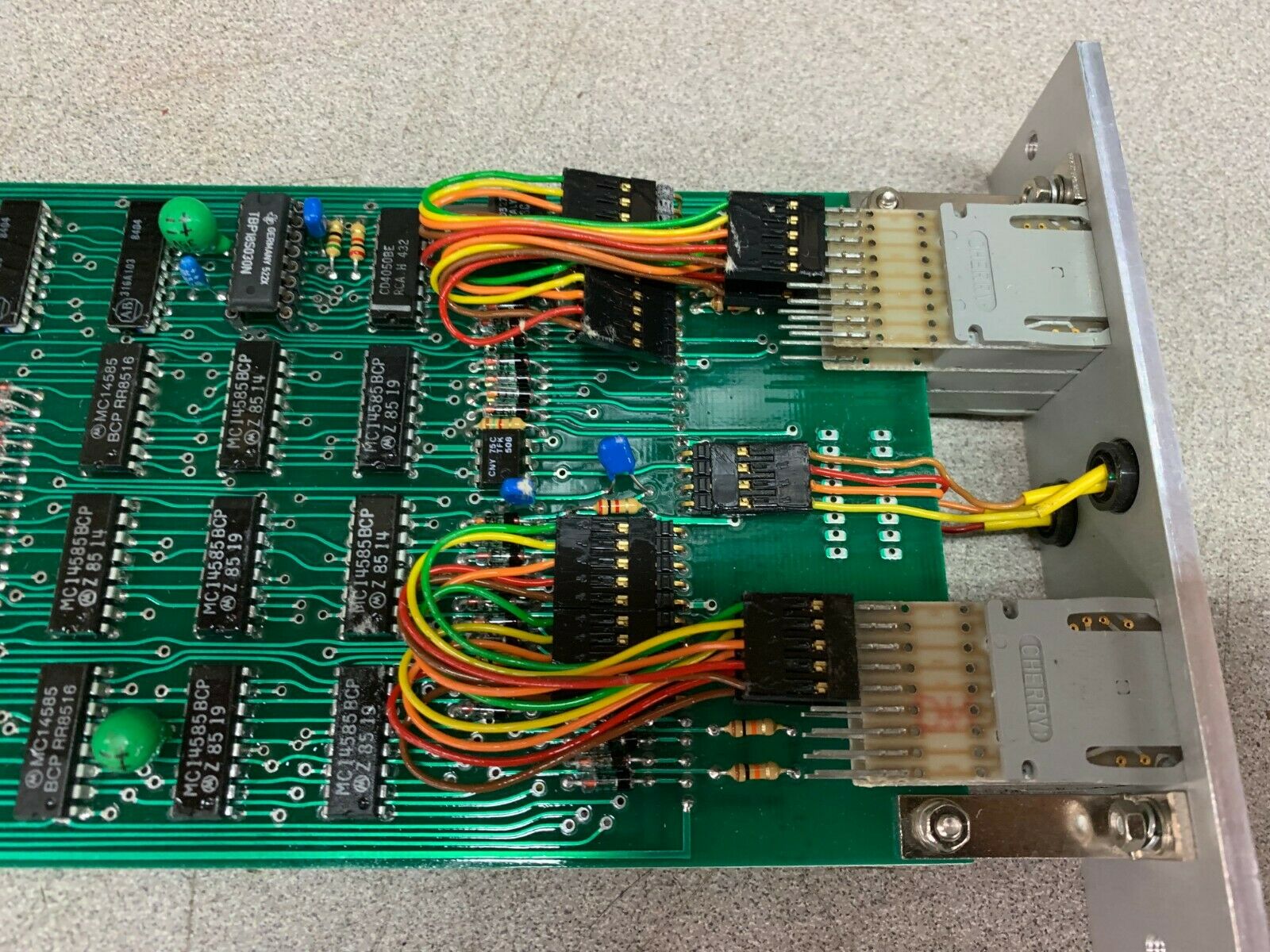 NEW NO BOX FRABA CIRCUIT BOARD JP562A