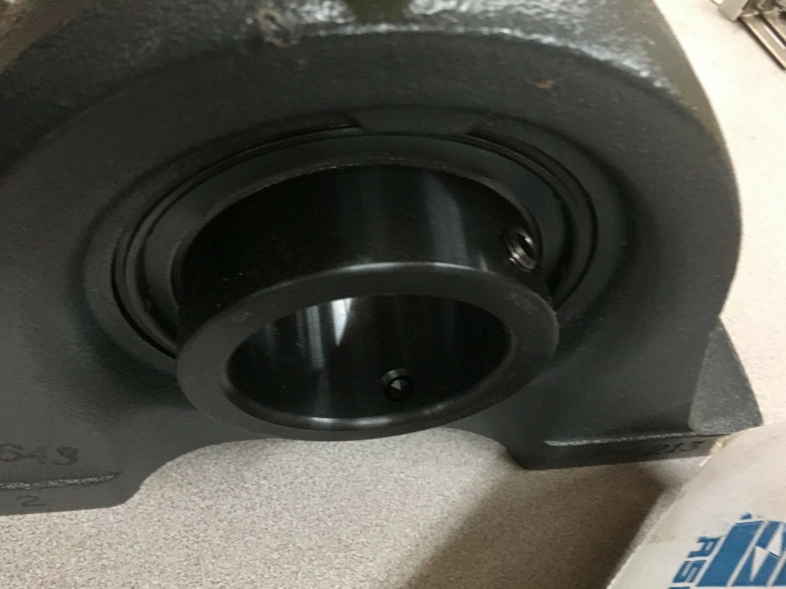 NEW IN BOX SEALMASTER PILLOW BLOCK BEARING 2-11/16" BORE MHP-43C CXU