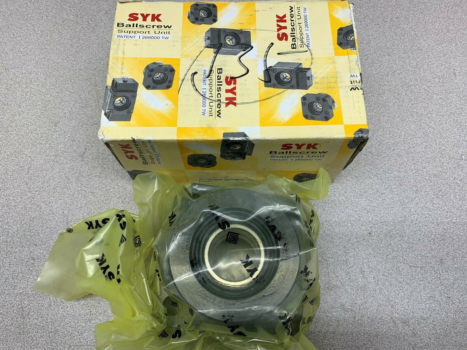 NEW IN BOX SYK BEARING FK30-C7