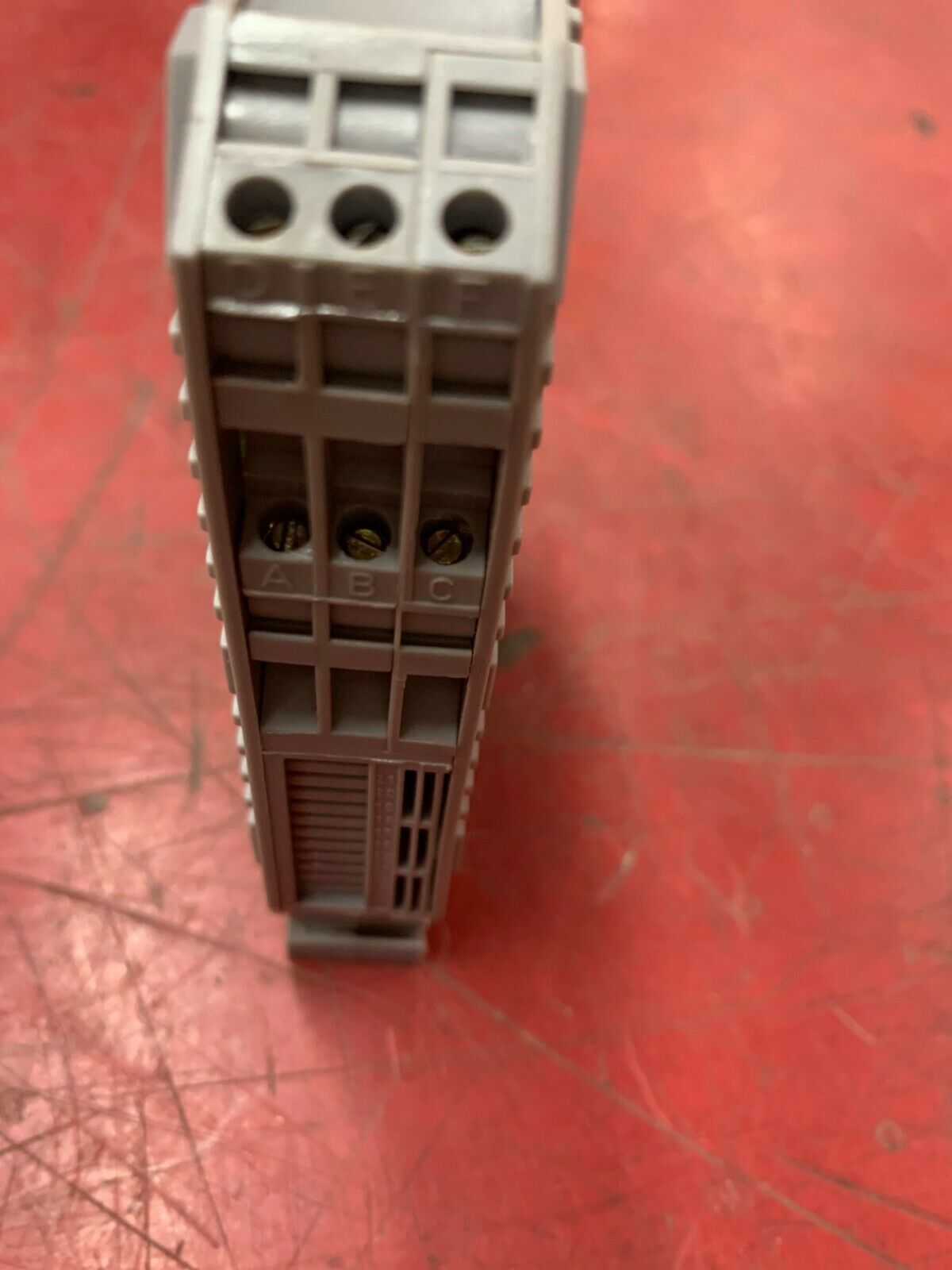 NEW NO BOX DYNAMIC CONTROLS 2001731-103 DIGITAL ISOLATION BLOCK 11427-1