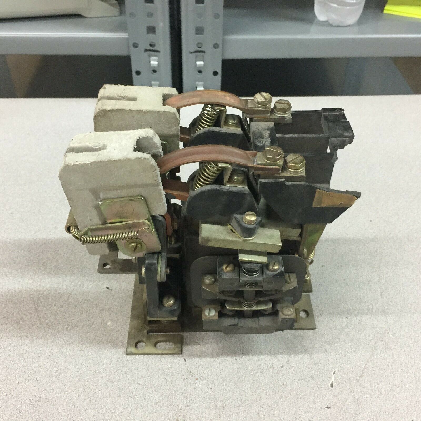 NEW NO BOX GE 2POLE 120 VDC COIL 600V MAX DC CONTACTOR IC2800 1612CL3F