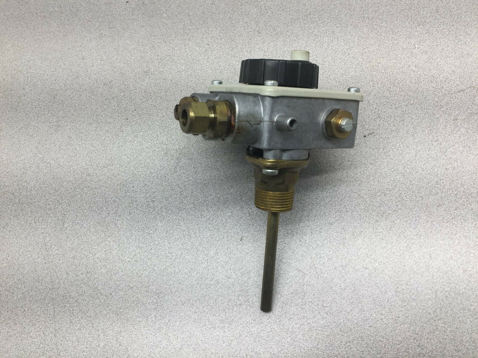 NEW NO BOX BM 40-70DEG C CONTROLER BM780