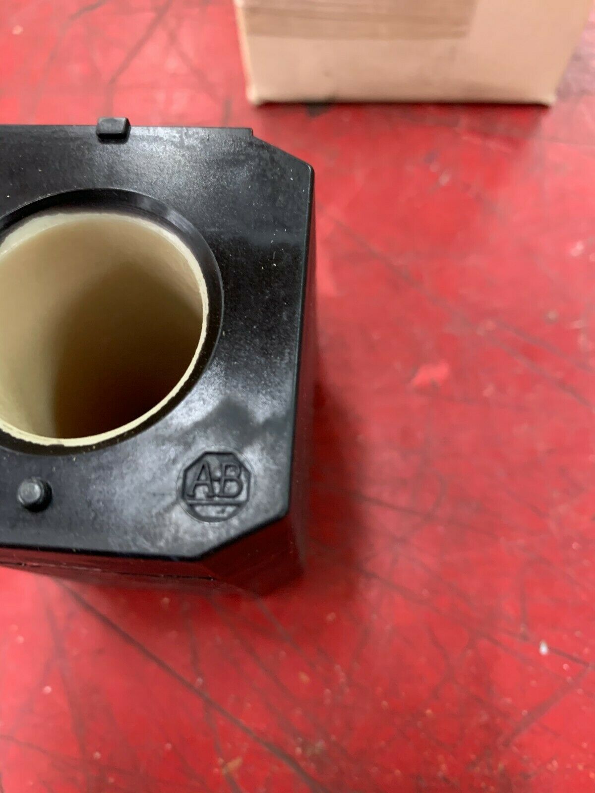 NEW IN BOX ALLEN BRADLEY OPERATING COIL PD-735