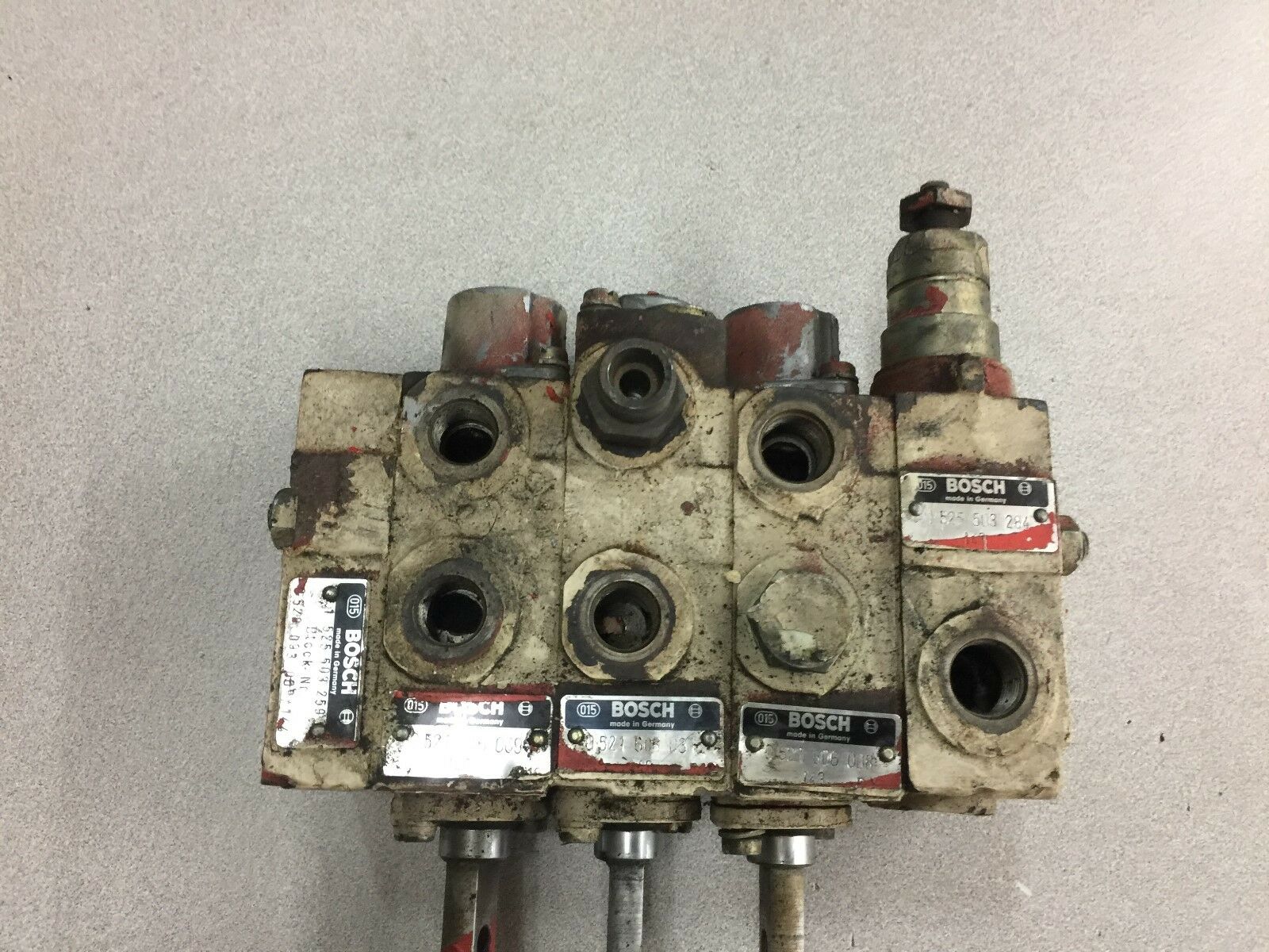 USED BOSCH MANUAL VALVE BANK 0 528 093 009/144
