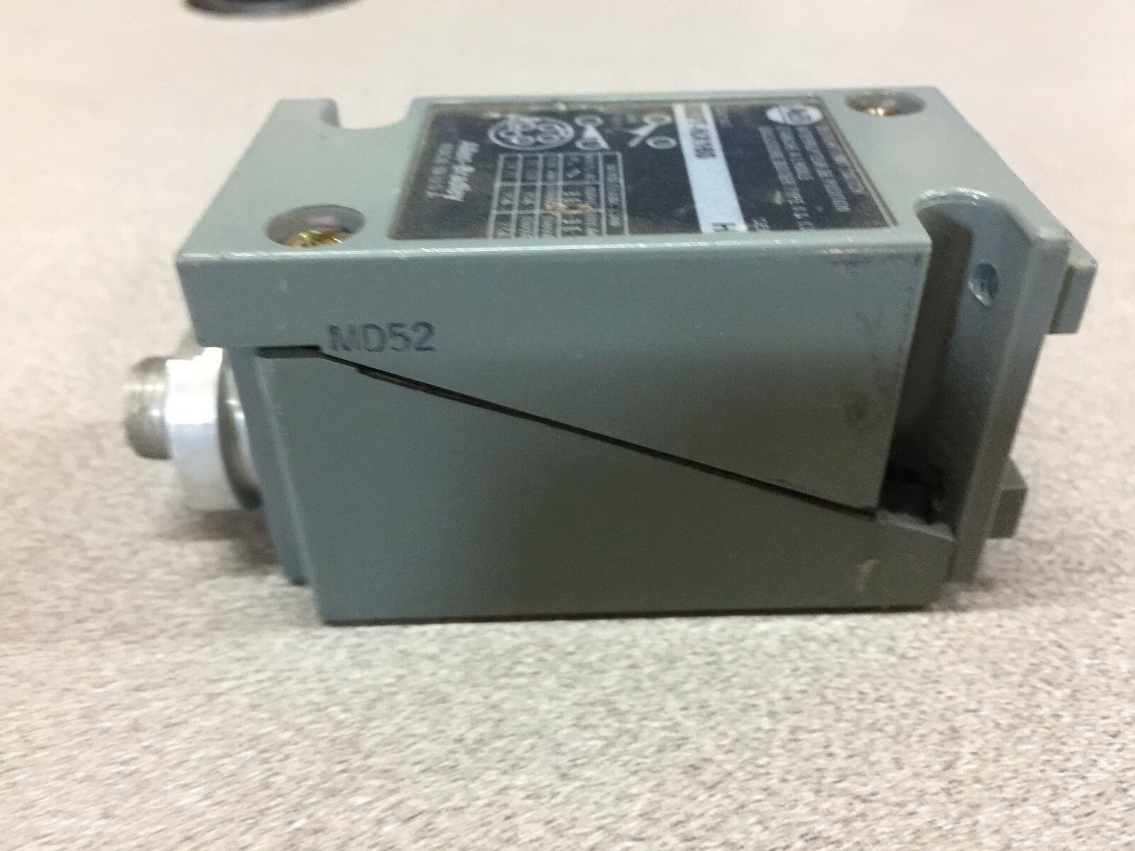 USED ALLEN BRADLEY LIMIT SWITCH 802T-NX160