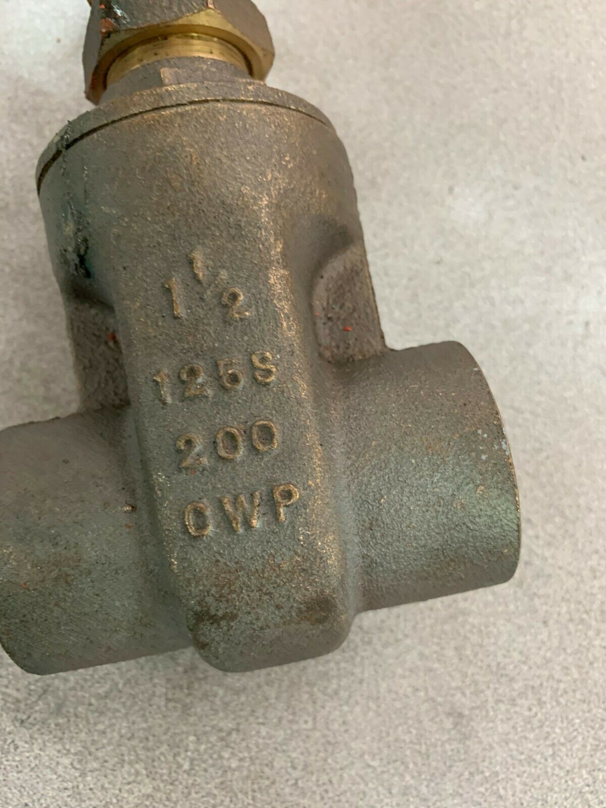 NEW STOCKHAM B-104 BRONZE GATE VALVE 1-1/2" 125S 200 0WP