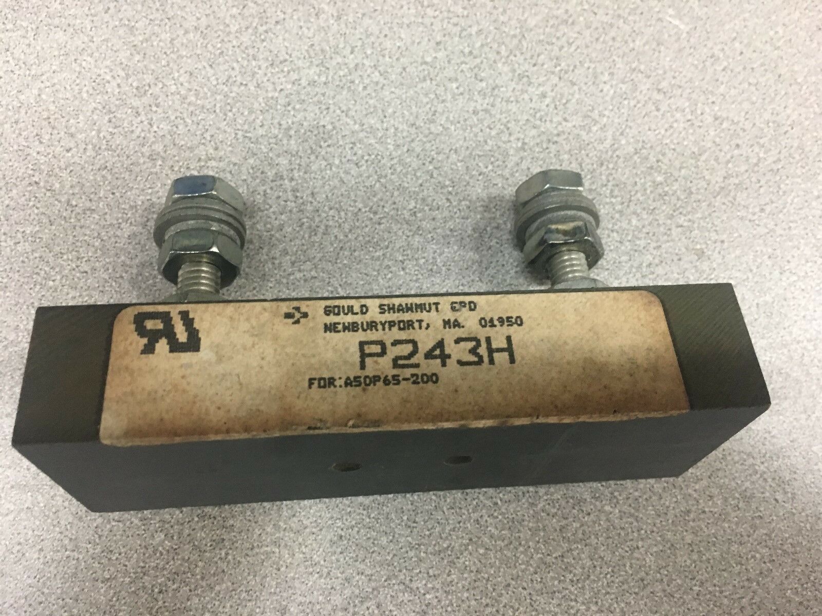 NEW NO BOX GOULD SHAWMUT FUSE BLOCK P243H